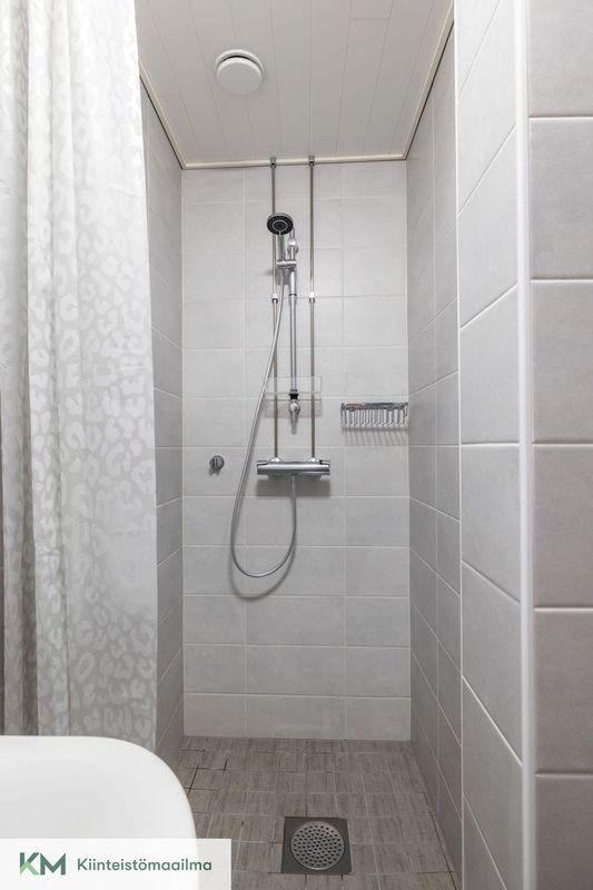 Rauhankatu 4, Kotkansaari, Kotka