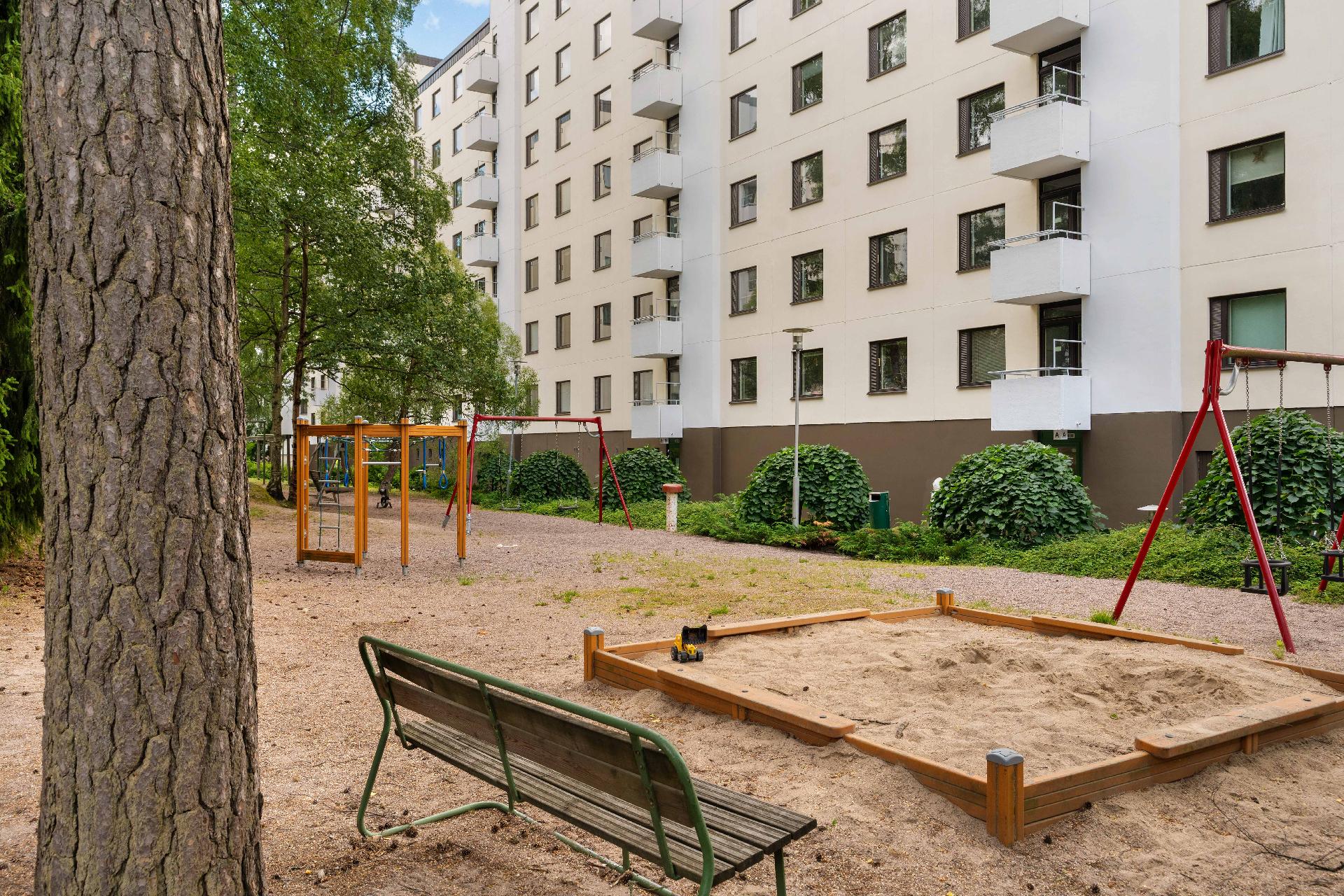 Kukinkuja 4, Martinlaakso, Vantaa