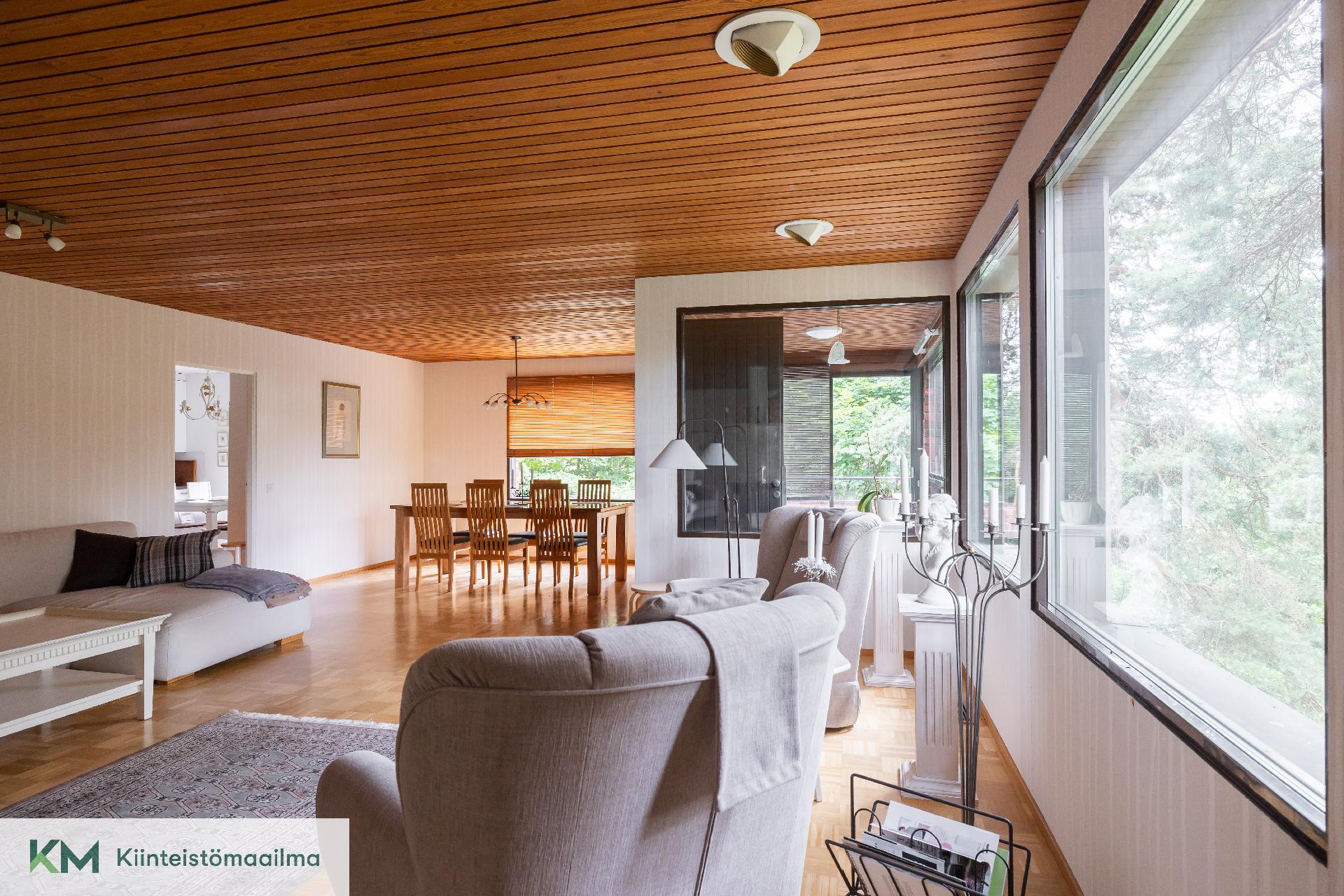 Karhulantie 64, Karhula, Kotka