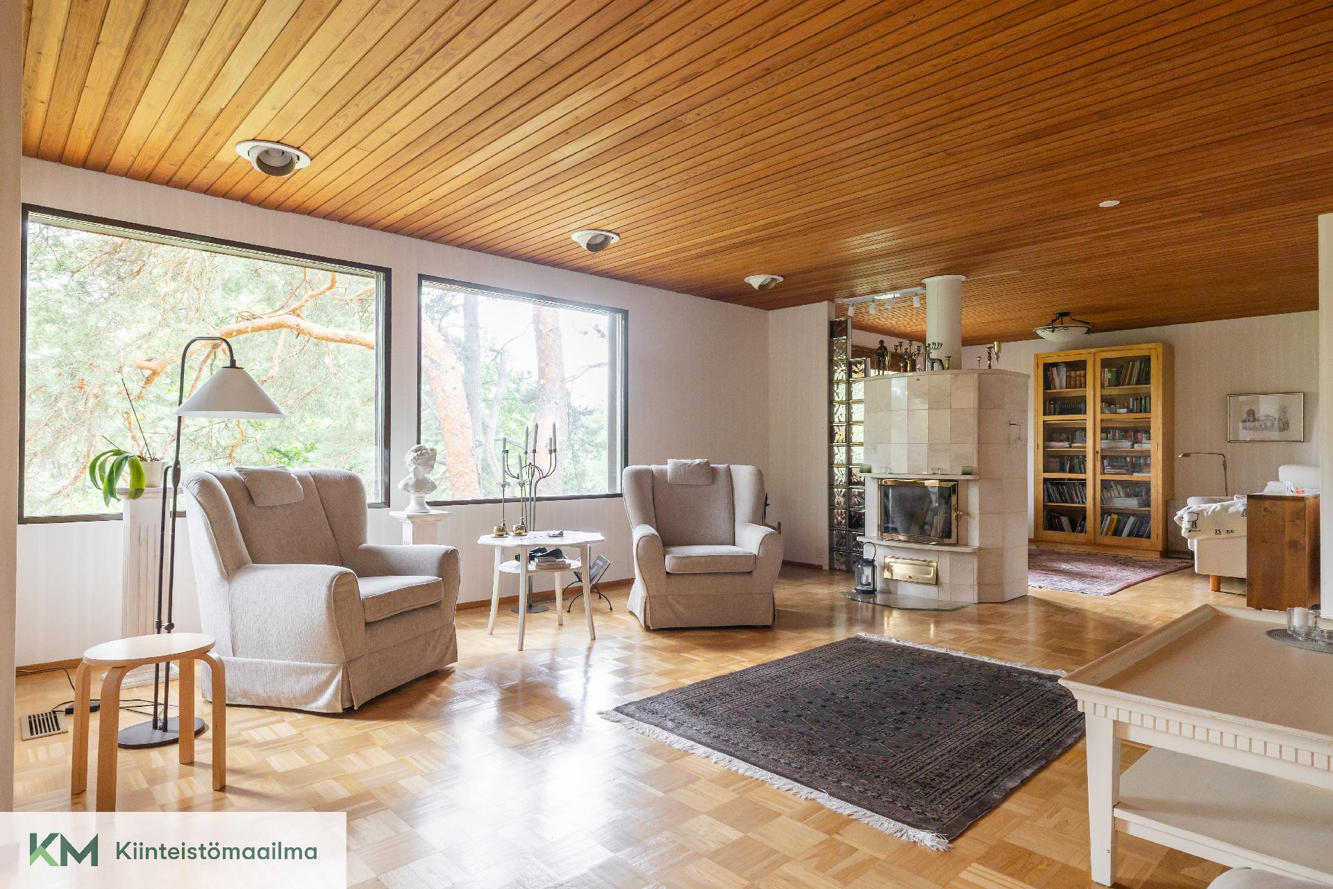 Karhulantie 64, Karhula, Kotka