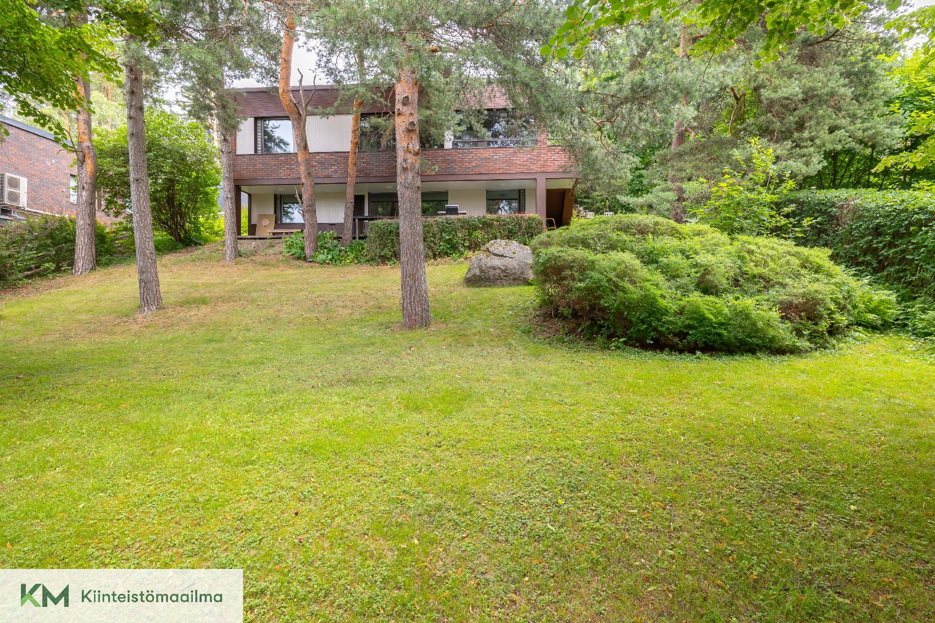 Karhulantie 64, Karhula, Kotka