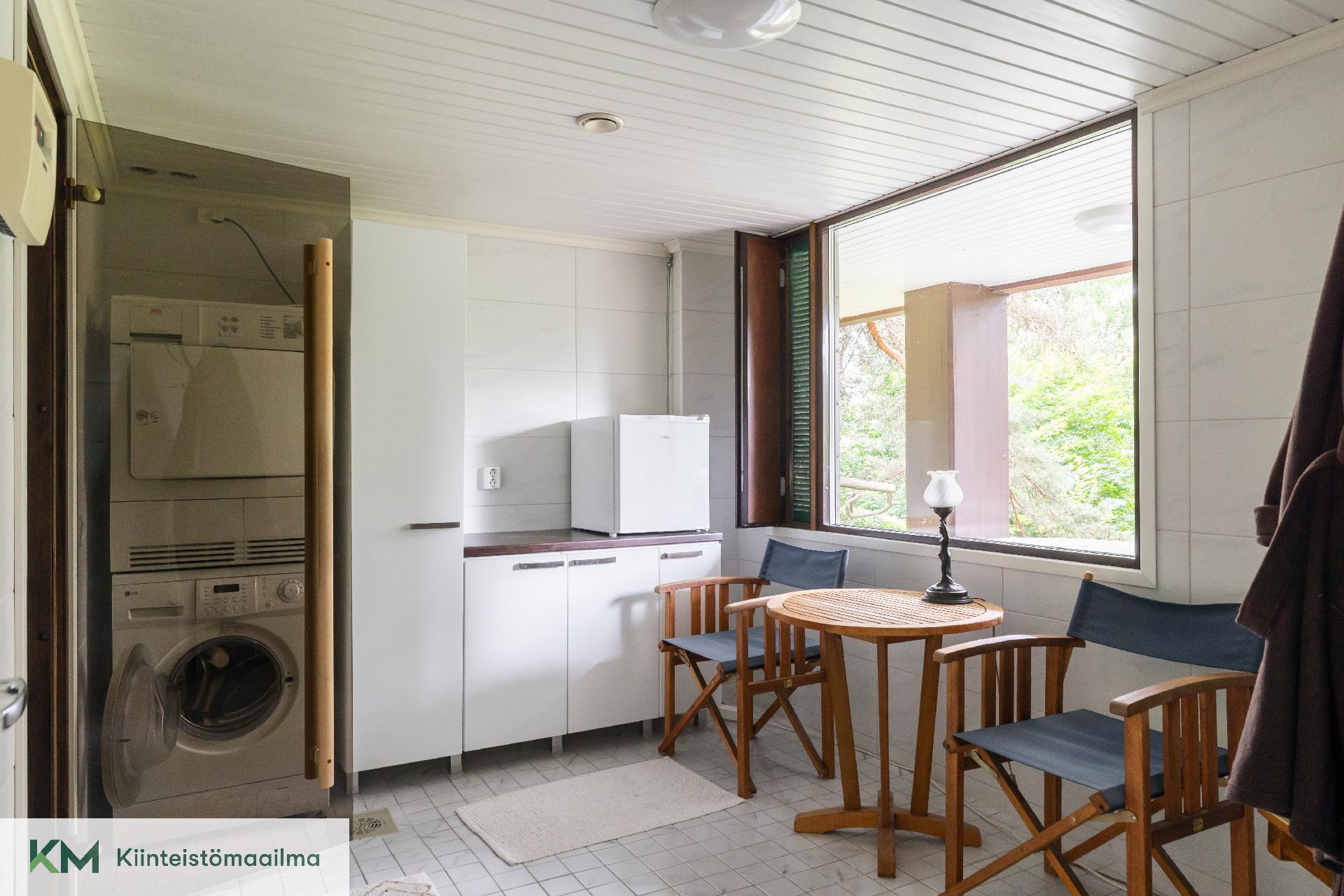 Karhulantie 64, Karhula, Kotka