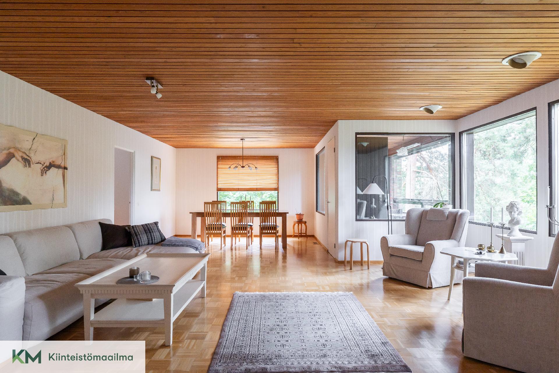 Karhulantie 64, Karhula, Kotka