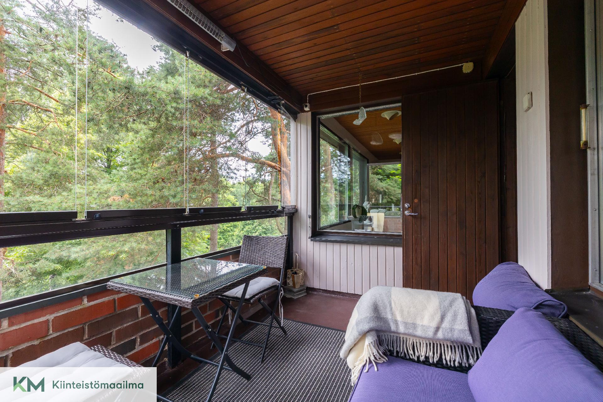 Karhulantie 64, Karhula, Kotka