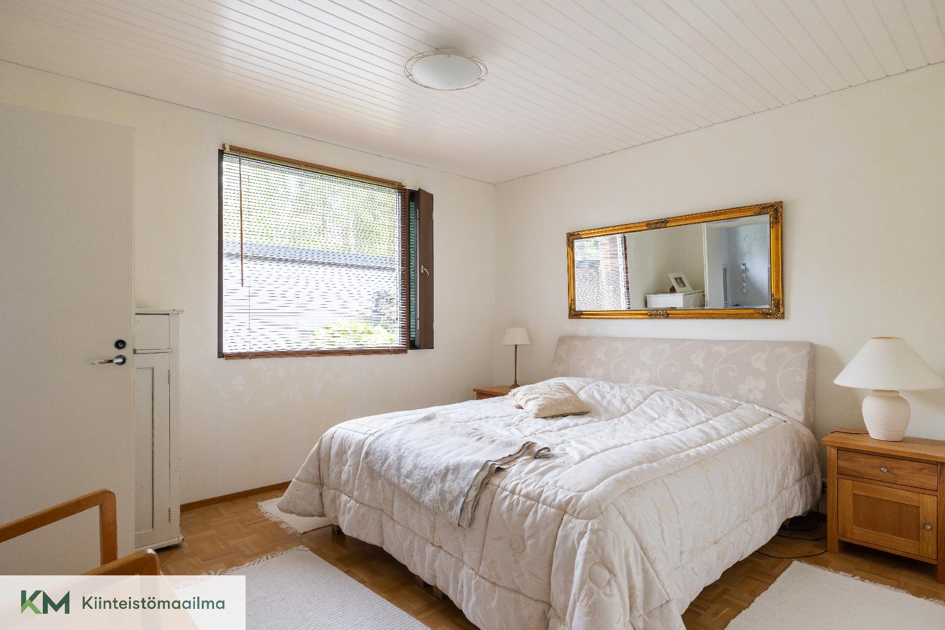 Karhulantie 64, Karhula, Kotka