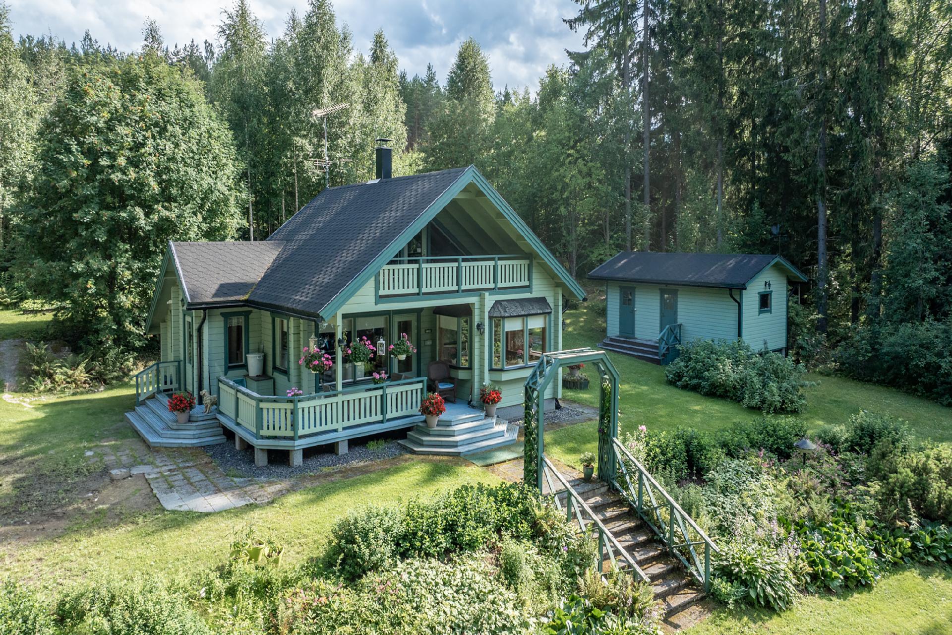 Syvälahdentie 125, Hirvensalmi