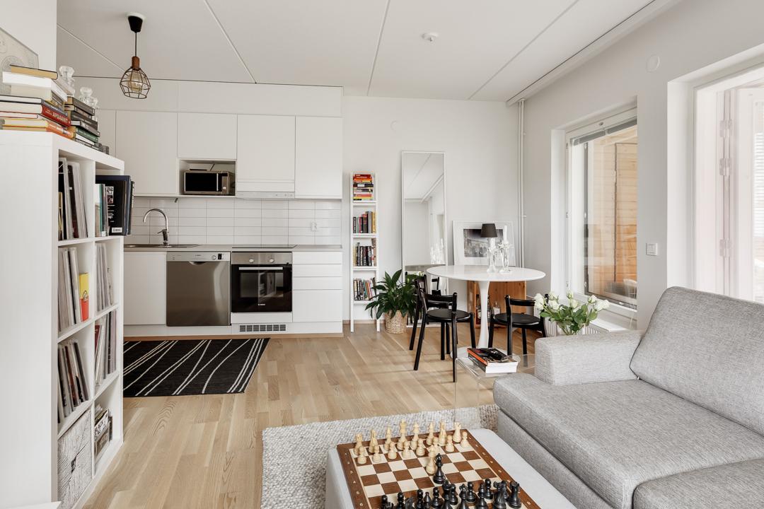 Leinelänkaari 21, Leinelä, Vantaa