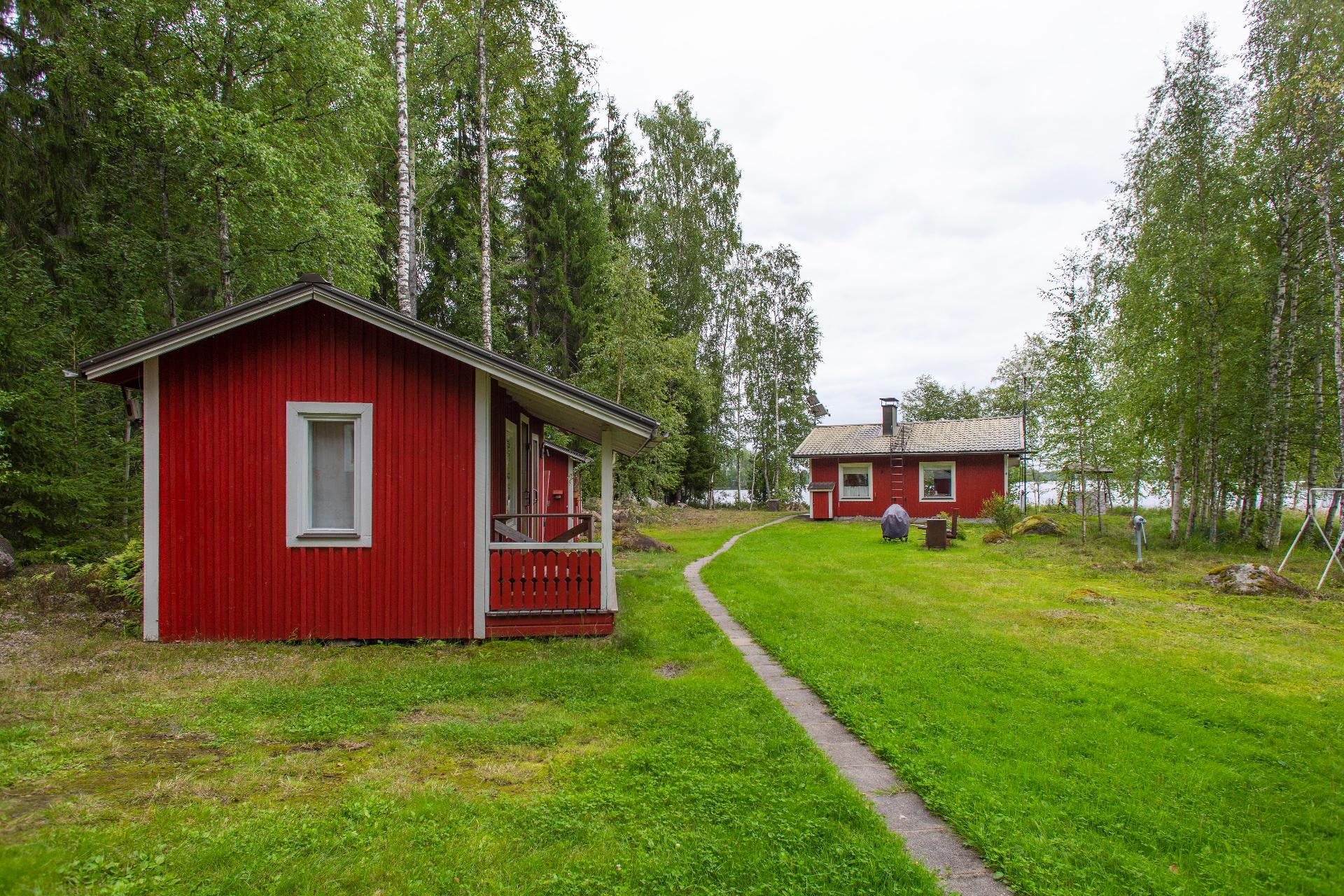 Pikonlahdentie 50, Kangasniemi