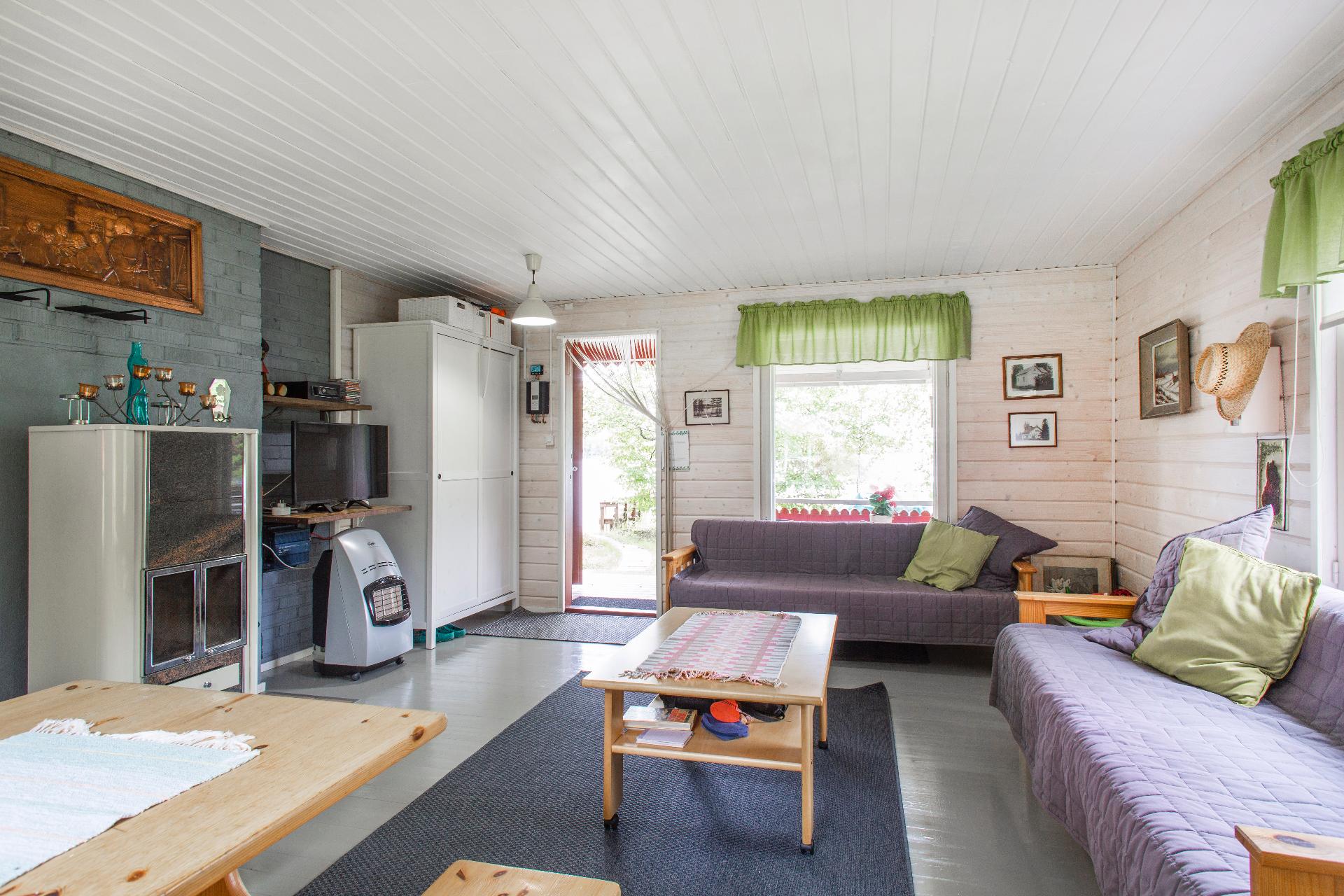 Pikonlahdentie 50, Kangasniemi