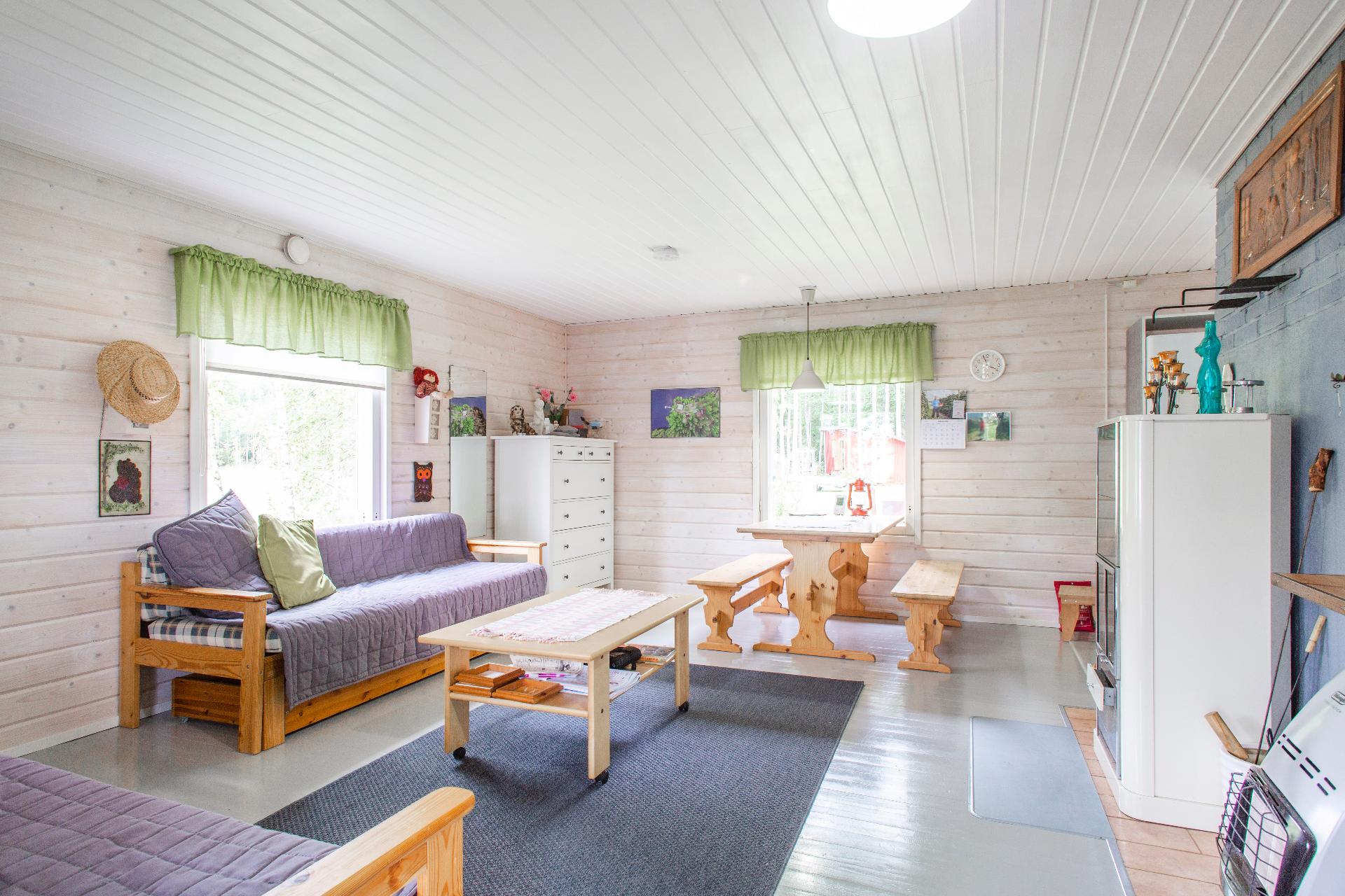 Pikonlahdentie 50, Kangasniemi