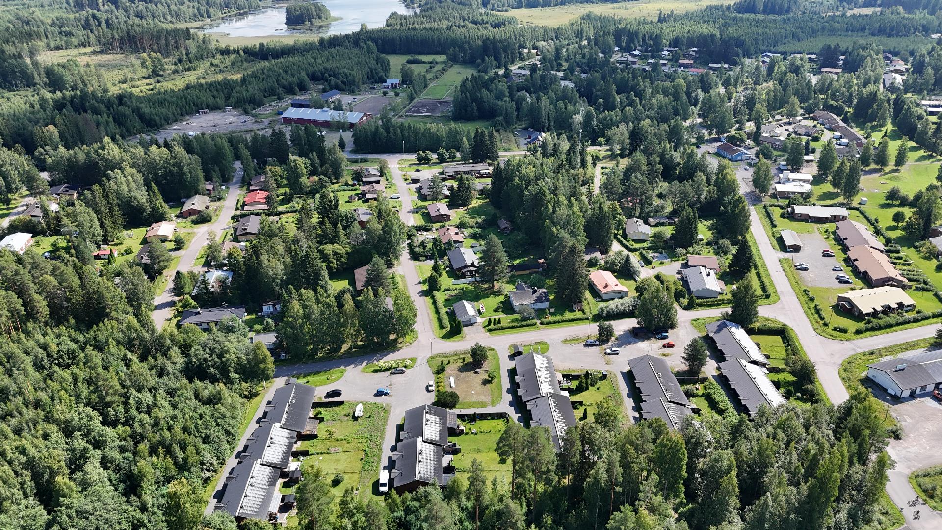 Kirjailijantie 11, Kuvansi, Joroinen