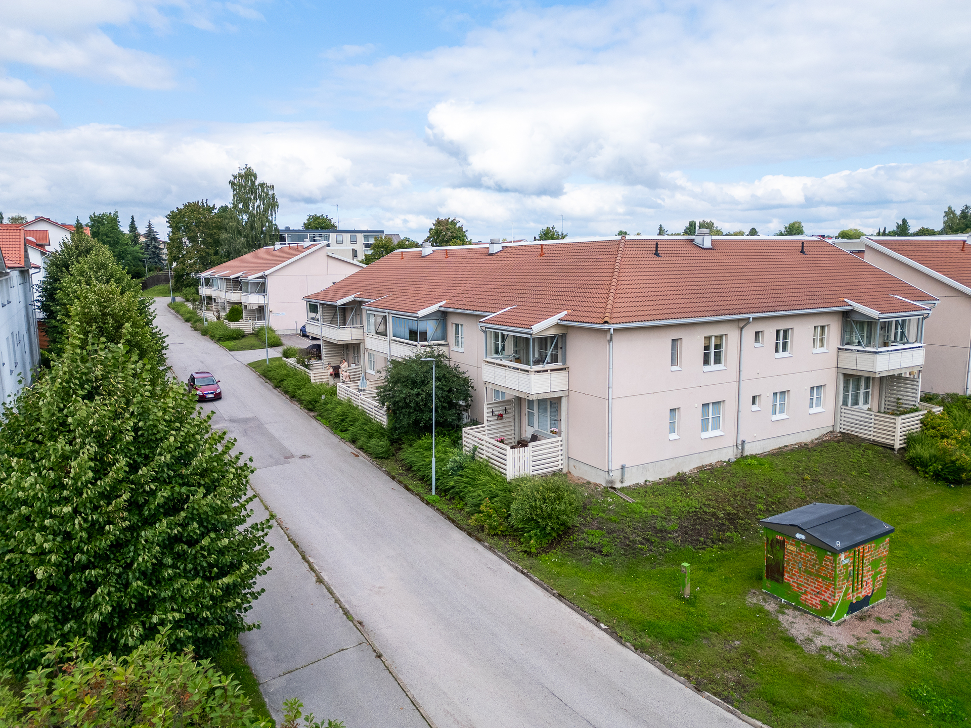 Talo tieltä