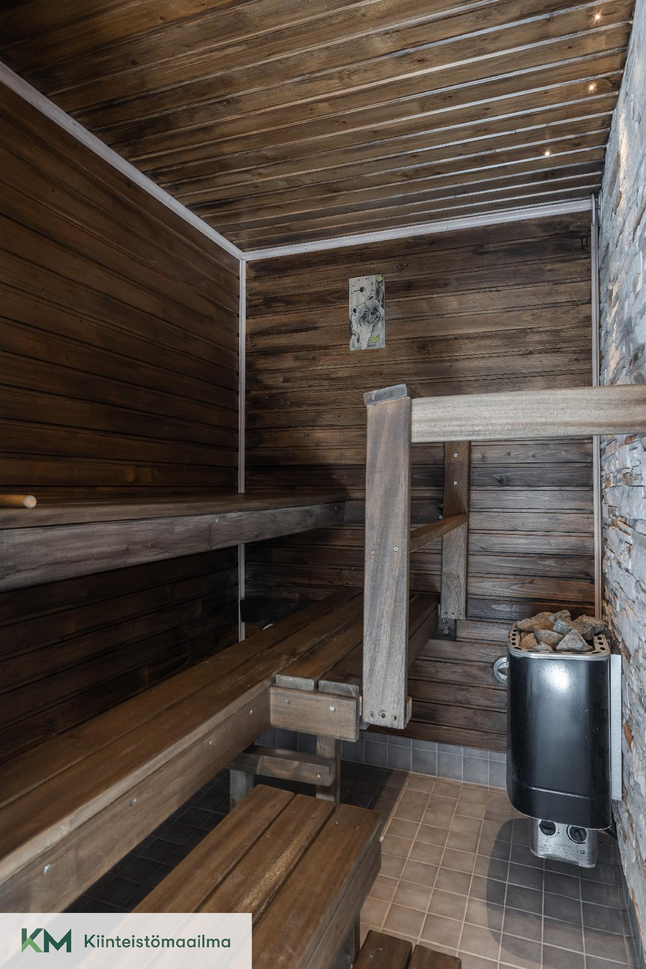 Riippakoivuntie 33, Aittakorpi, Kotka