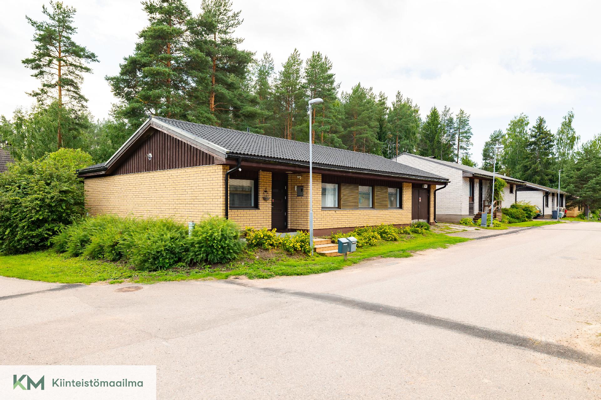 Riippakoivuntie 33, Aittakorpi, Kotka
