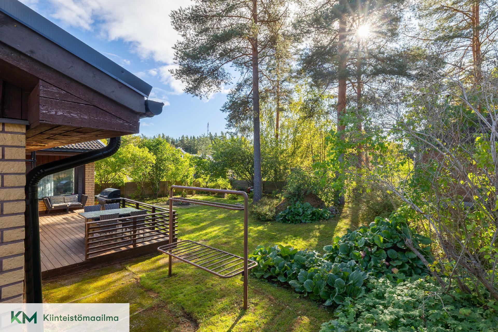 Riippakoivuntie 33, Aittakorpi, Kotka