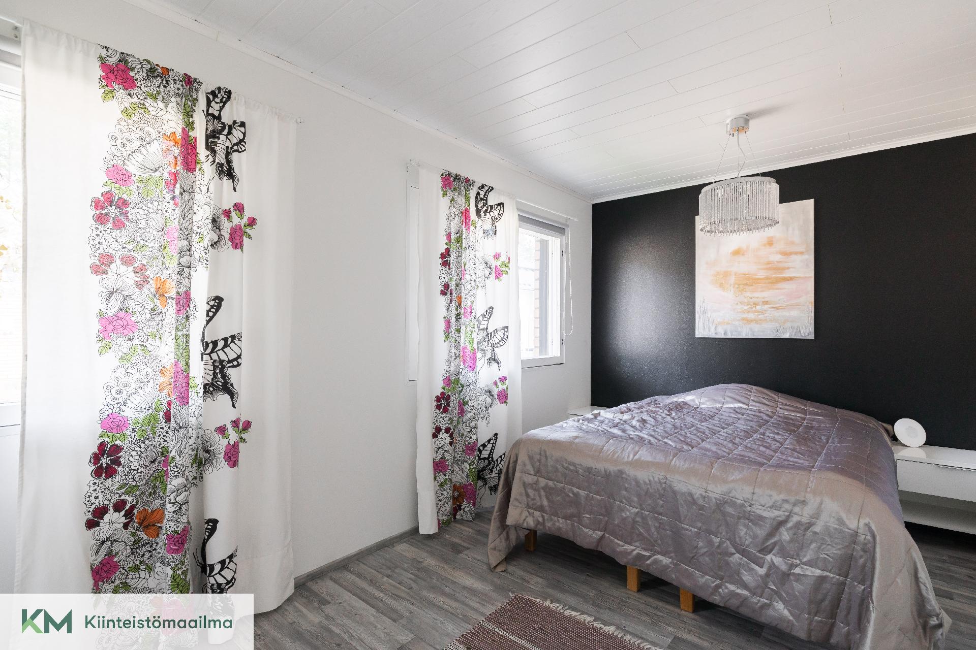 Riippakoivuntie 33, Aittakorpi, Kotka