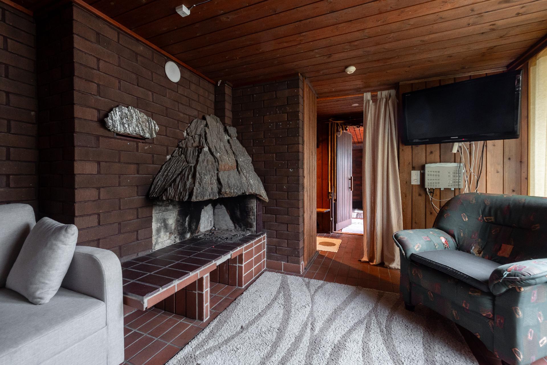 Kukkulatie 15, Jääli, Oulu