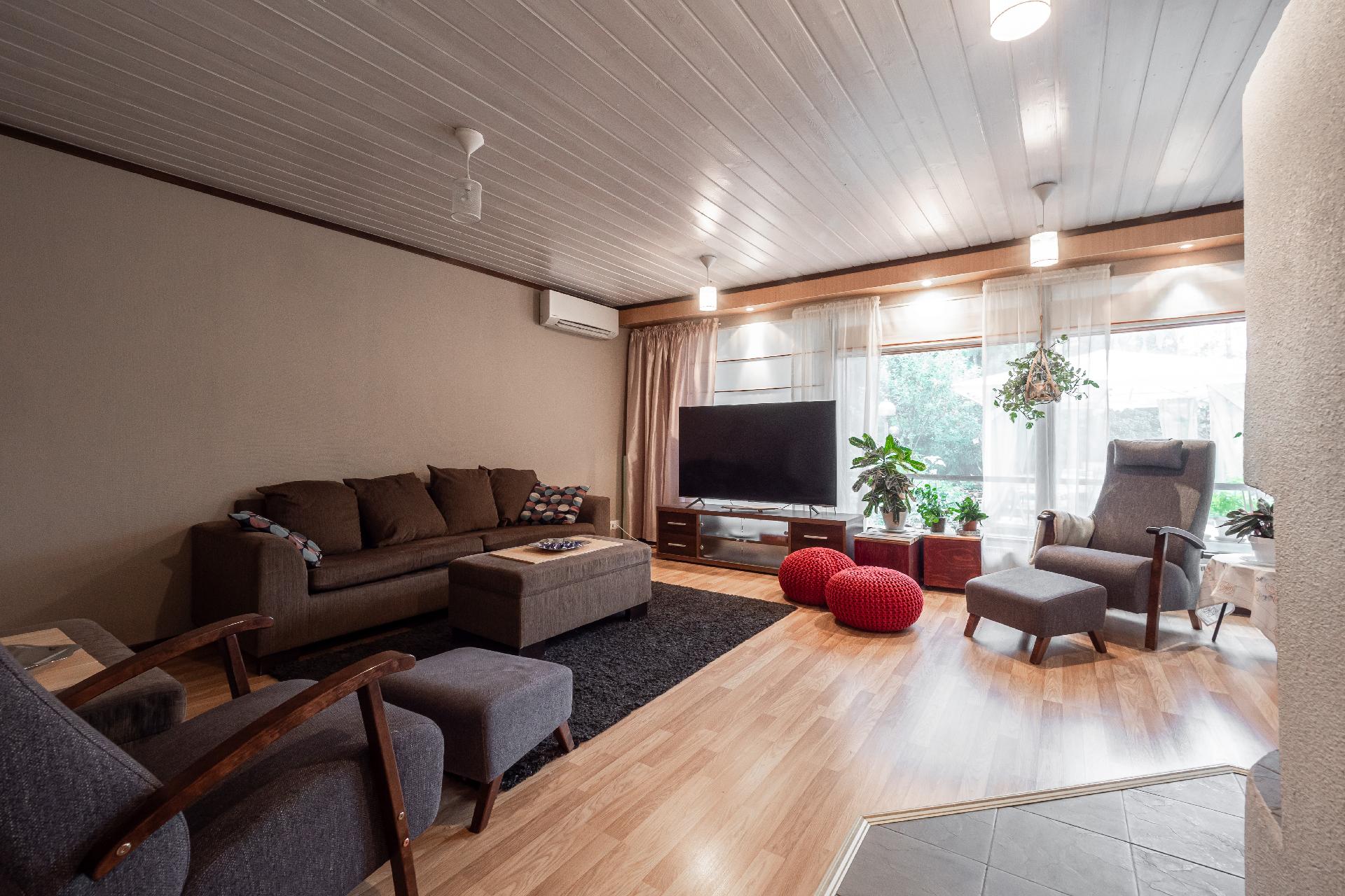 Kukkulatie 15, Jääli, Oulu