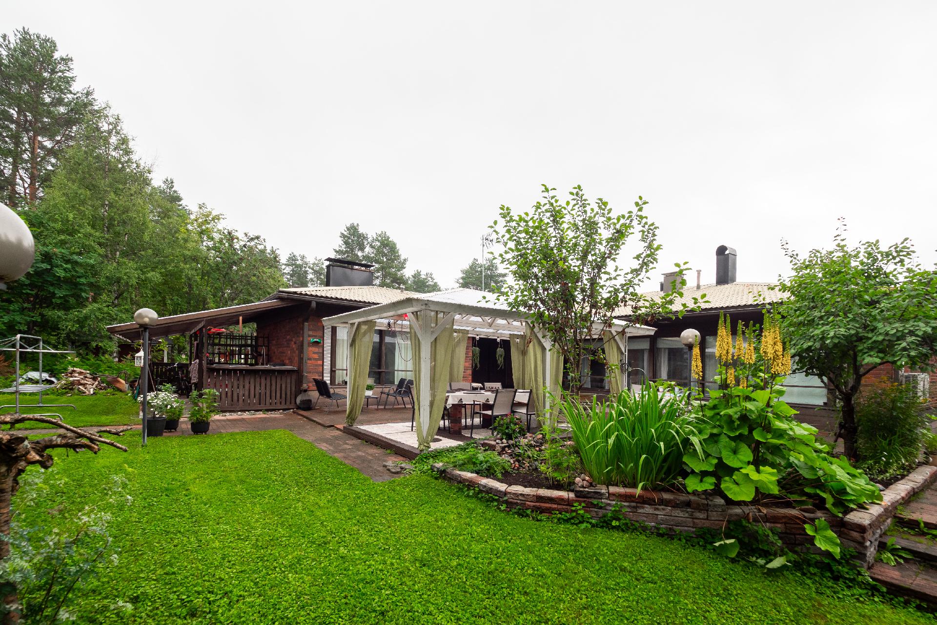 Kukkulatie 15, Jääli, Oulu