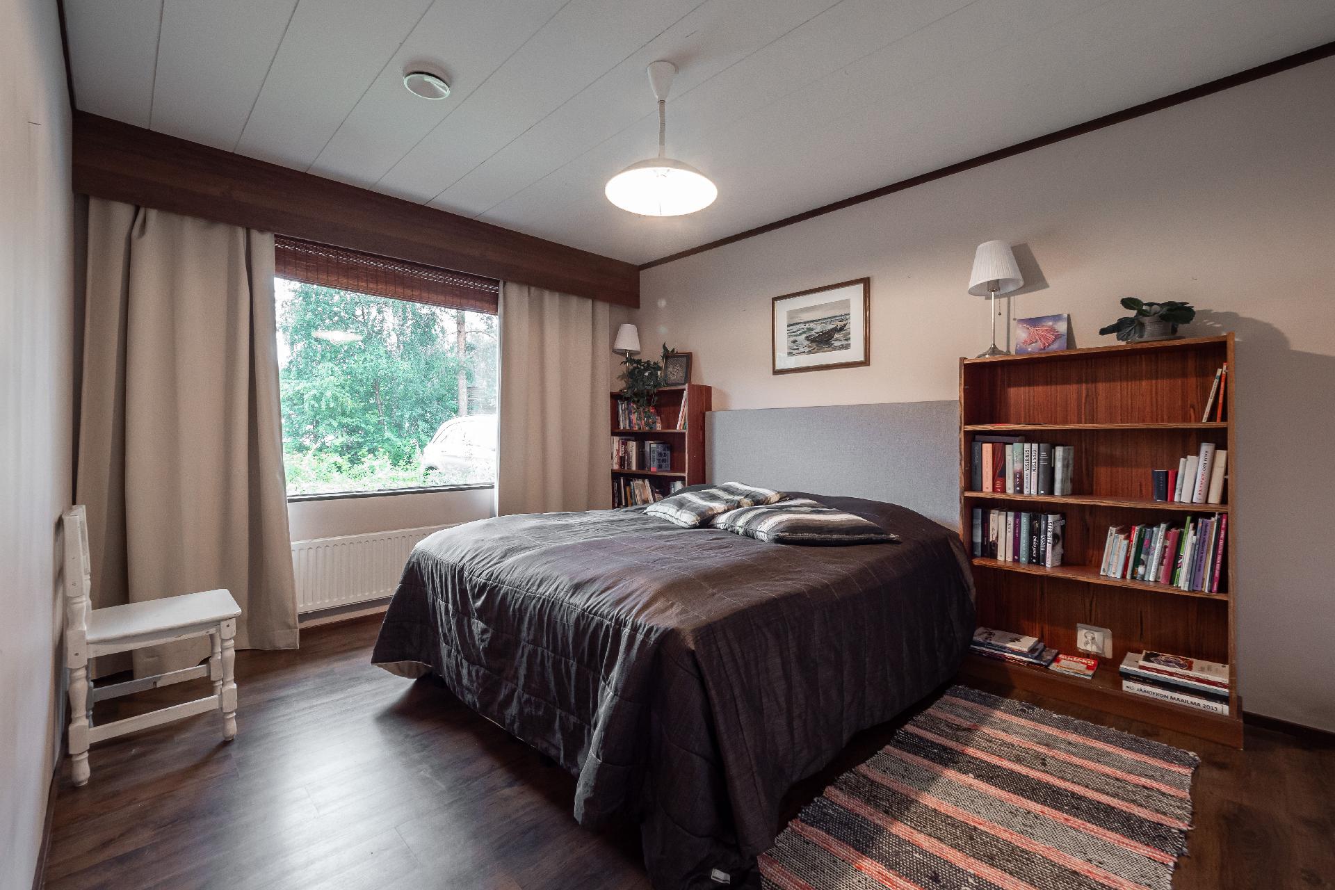 Kukkulatie 15, Jääli, Oulu