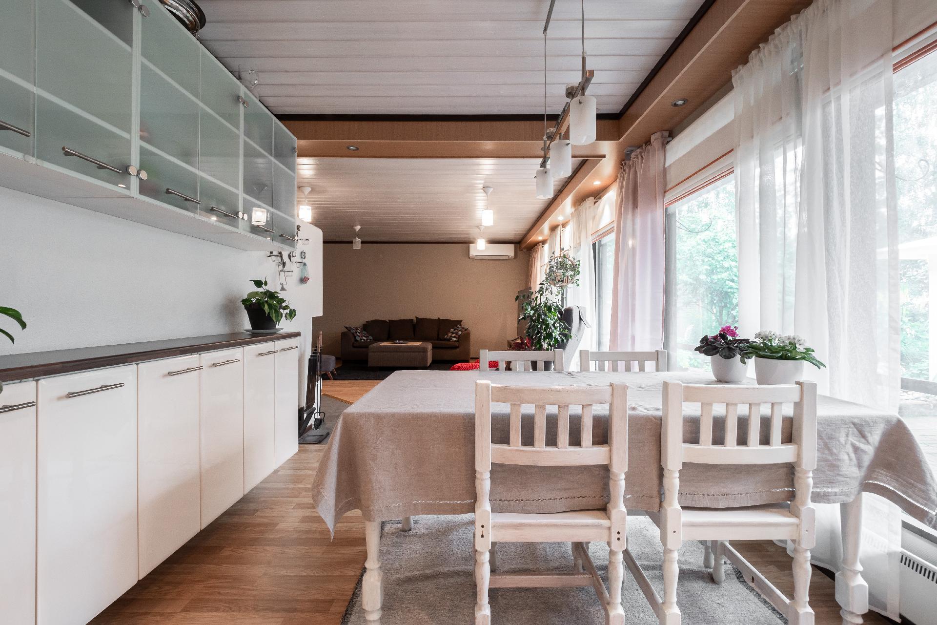 Kukkulatie 15, Jääli, Oulu