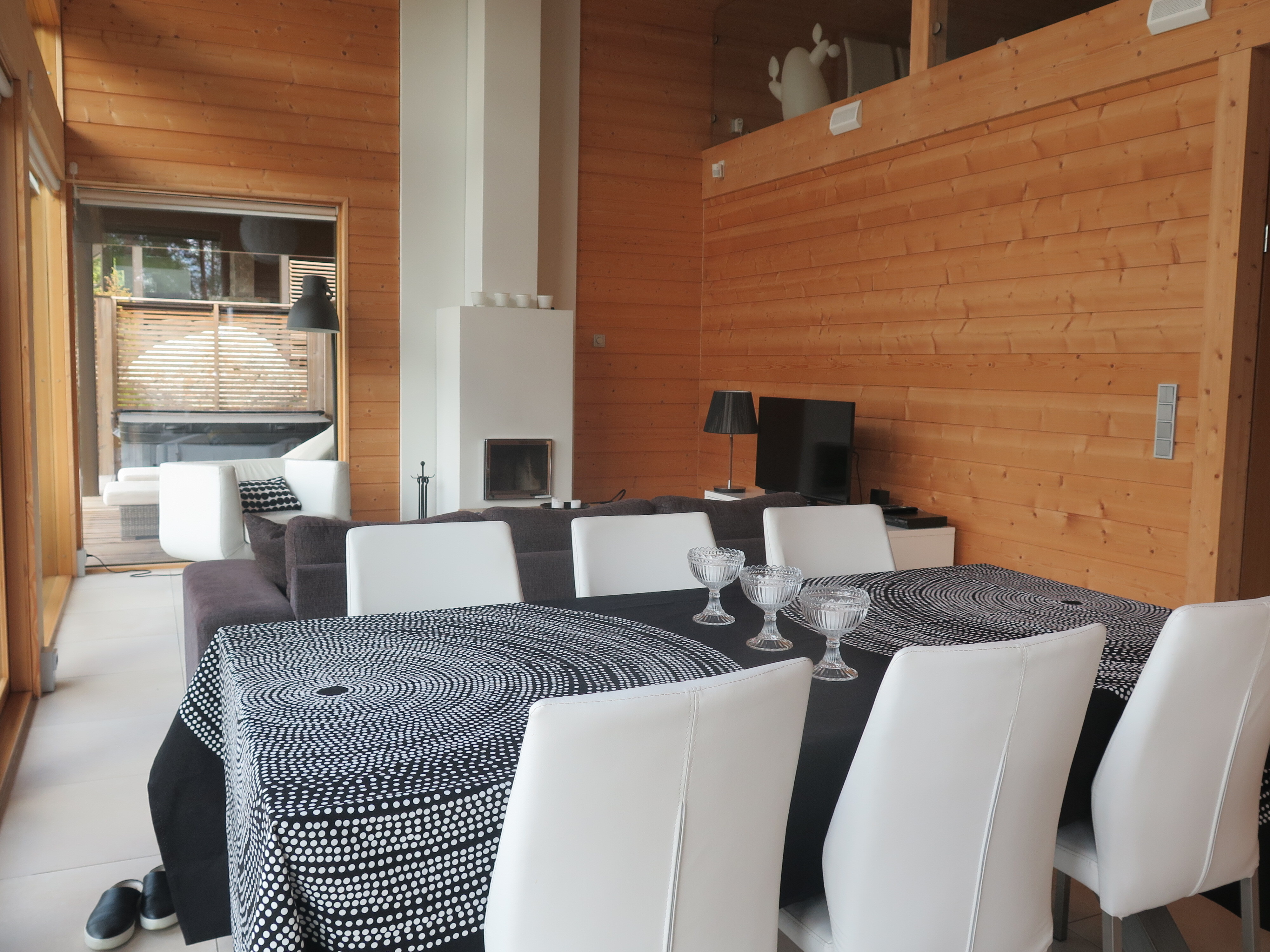 Mesikuja 4, Ähtäri, Ähtäri