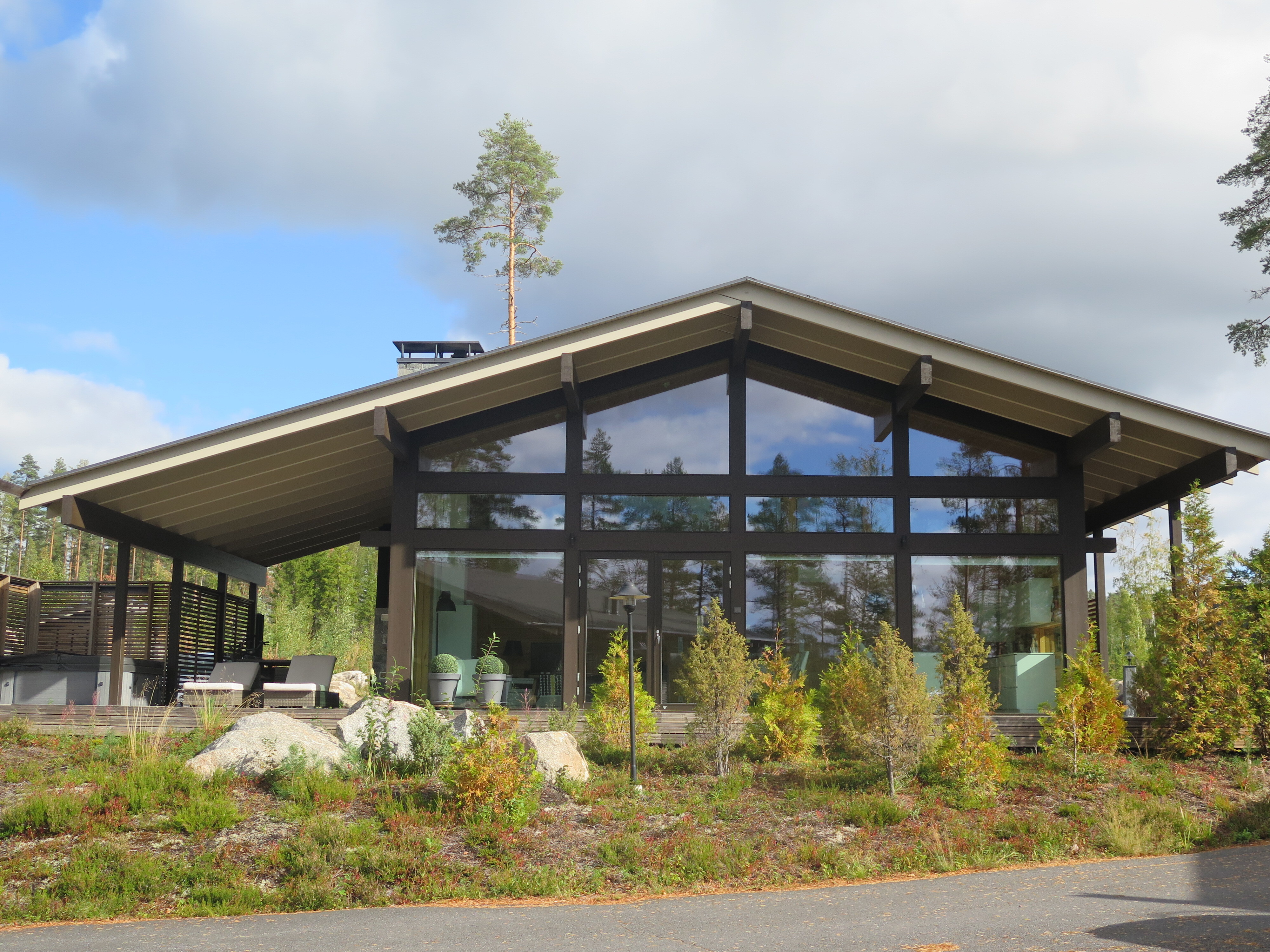 Mesikuja 4, Ähtäri, Ähtäri