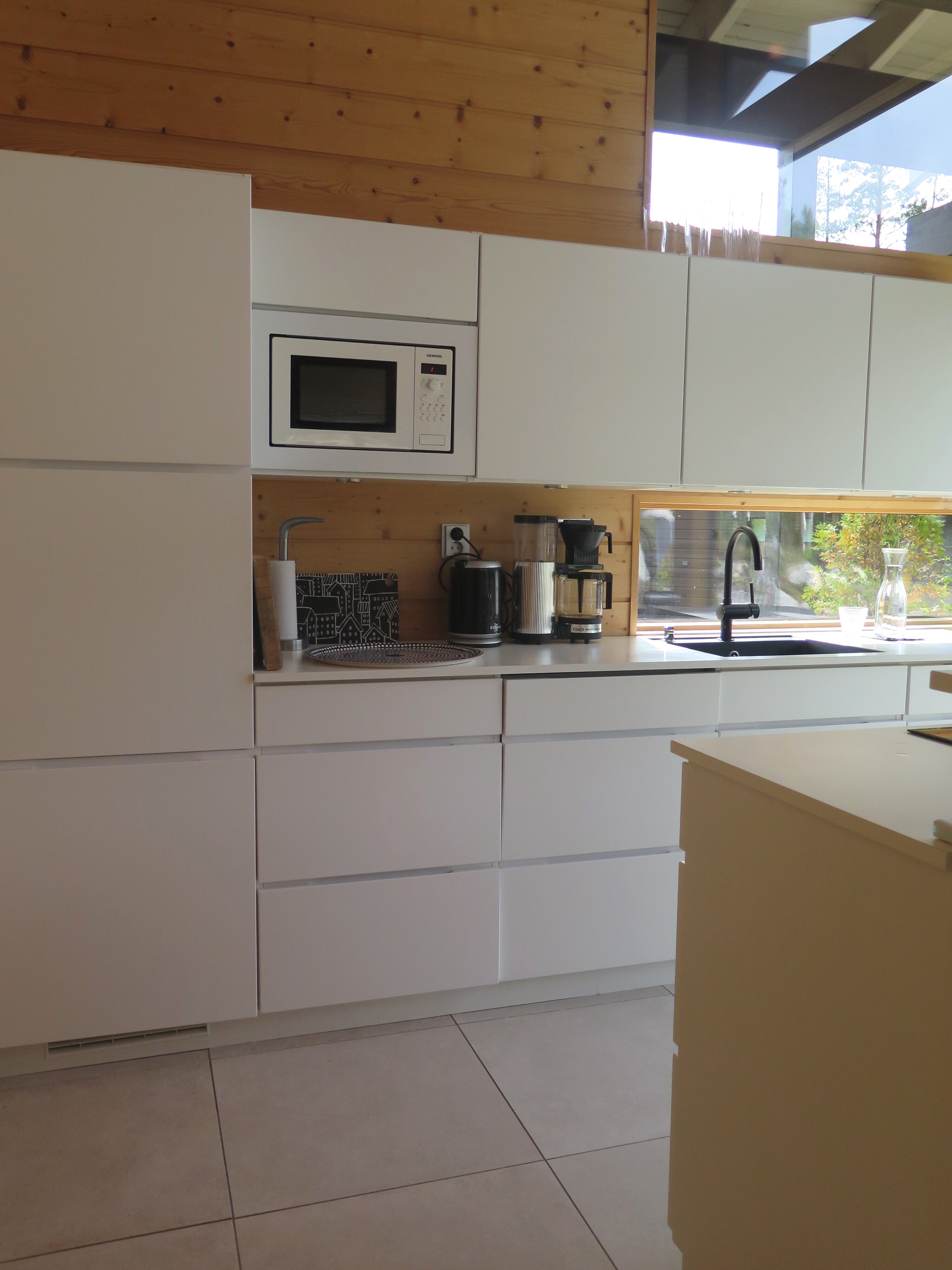 Mesikuja 4, Ähtäri, Ähtäri