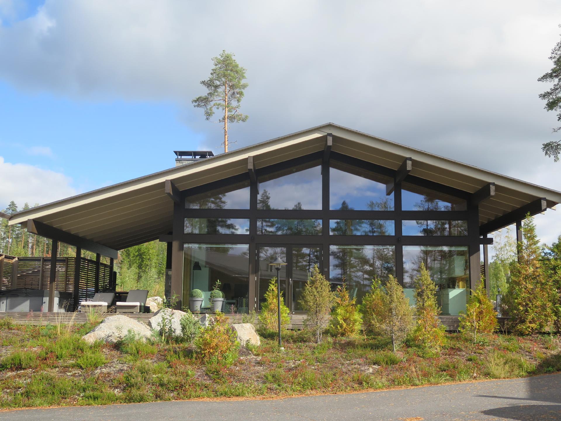 Mesikuja 4, Ähtäri, Ähtäri