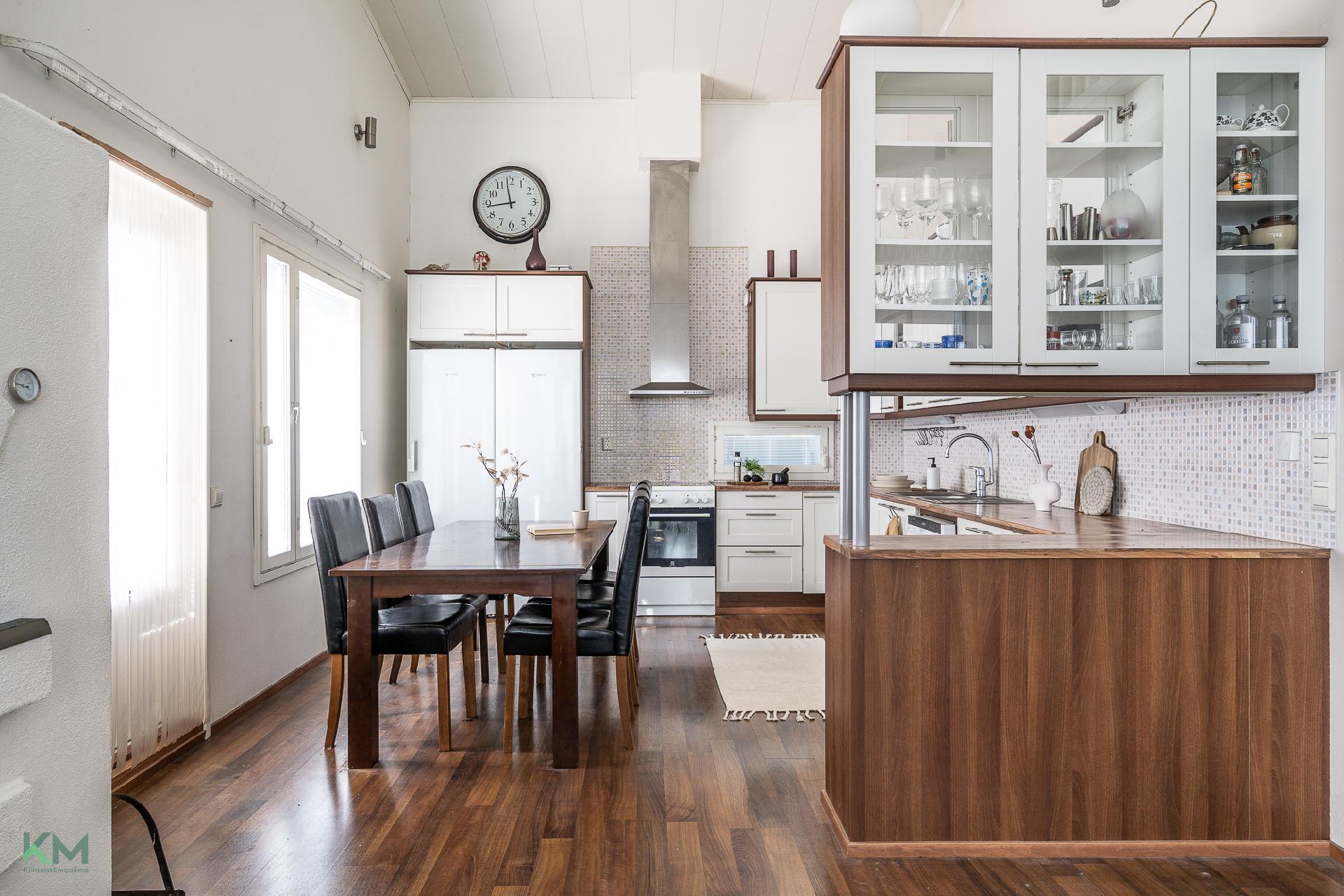 Martinpolku 7, Asemanseutu, Kempele