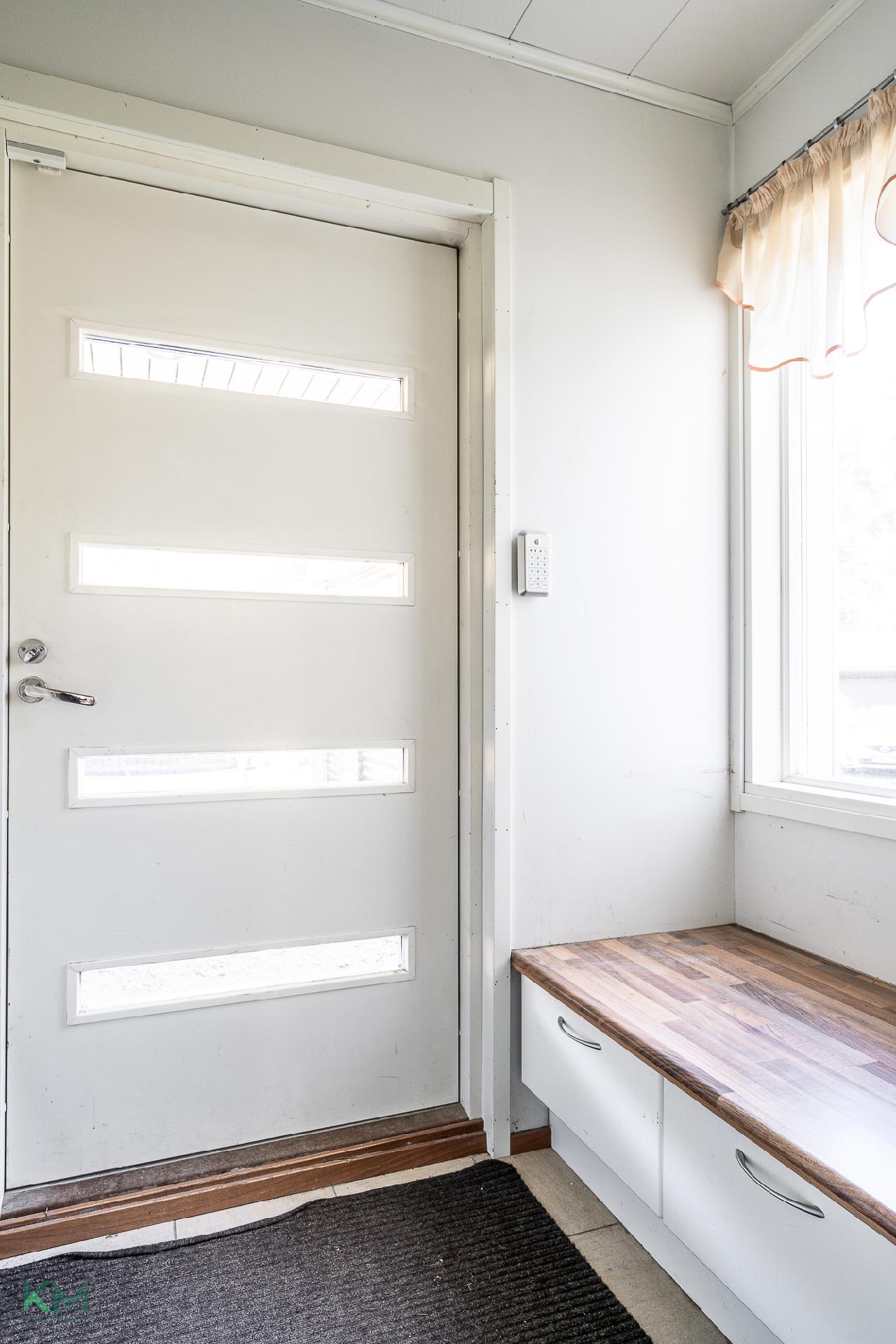 Martinpolku 7, Asemanseutu, Kempele