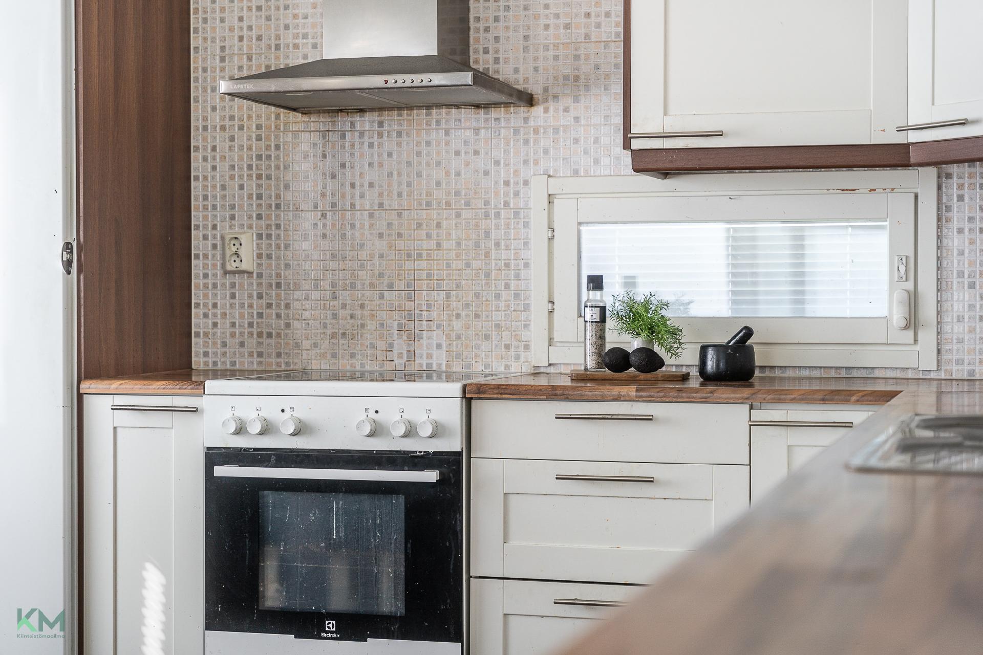 Martinpolku 7, Asemanseutu, Kempele