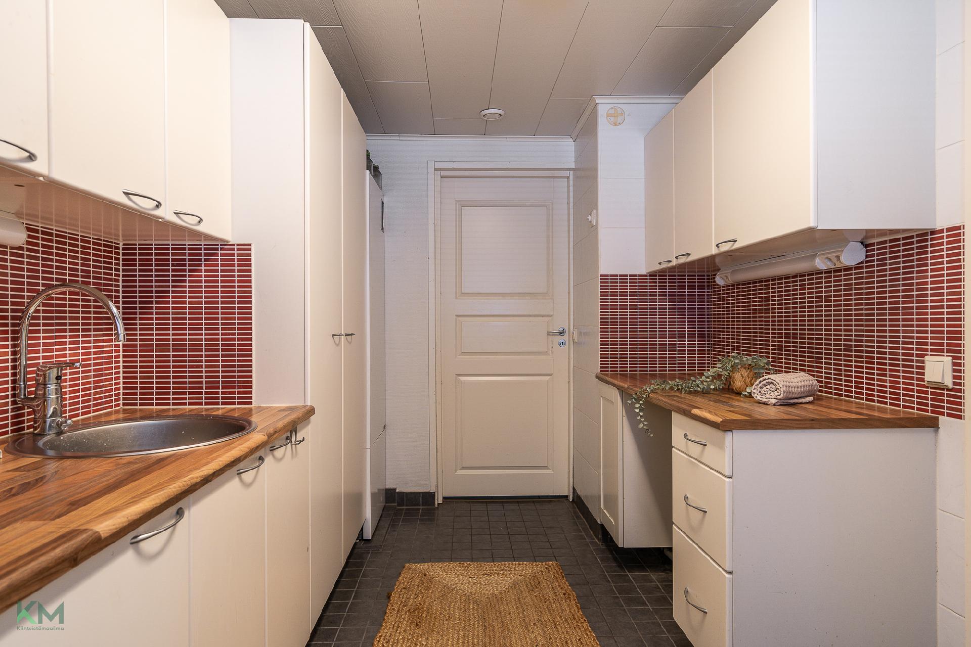 Martinpolku 7, Asemanseutu, Kempele