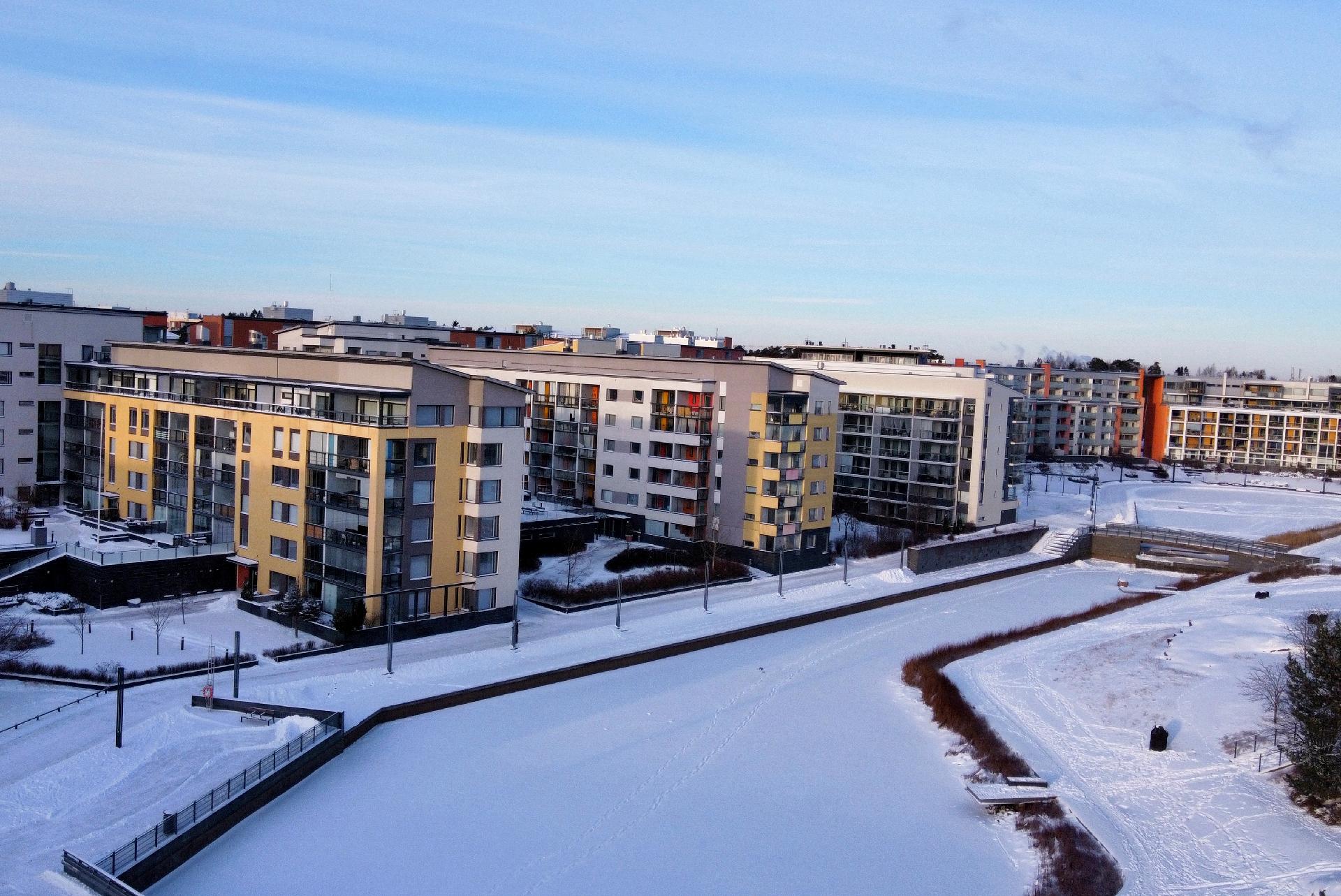 Aurinkotuulenkatu 10, Aurinkolahti, Helsinki