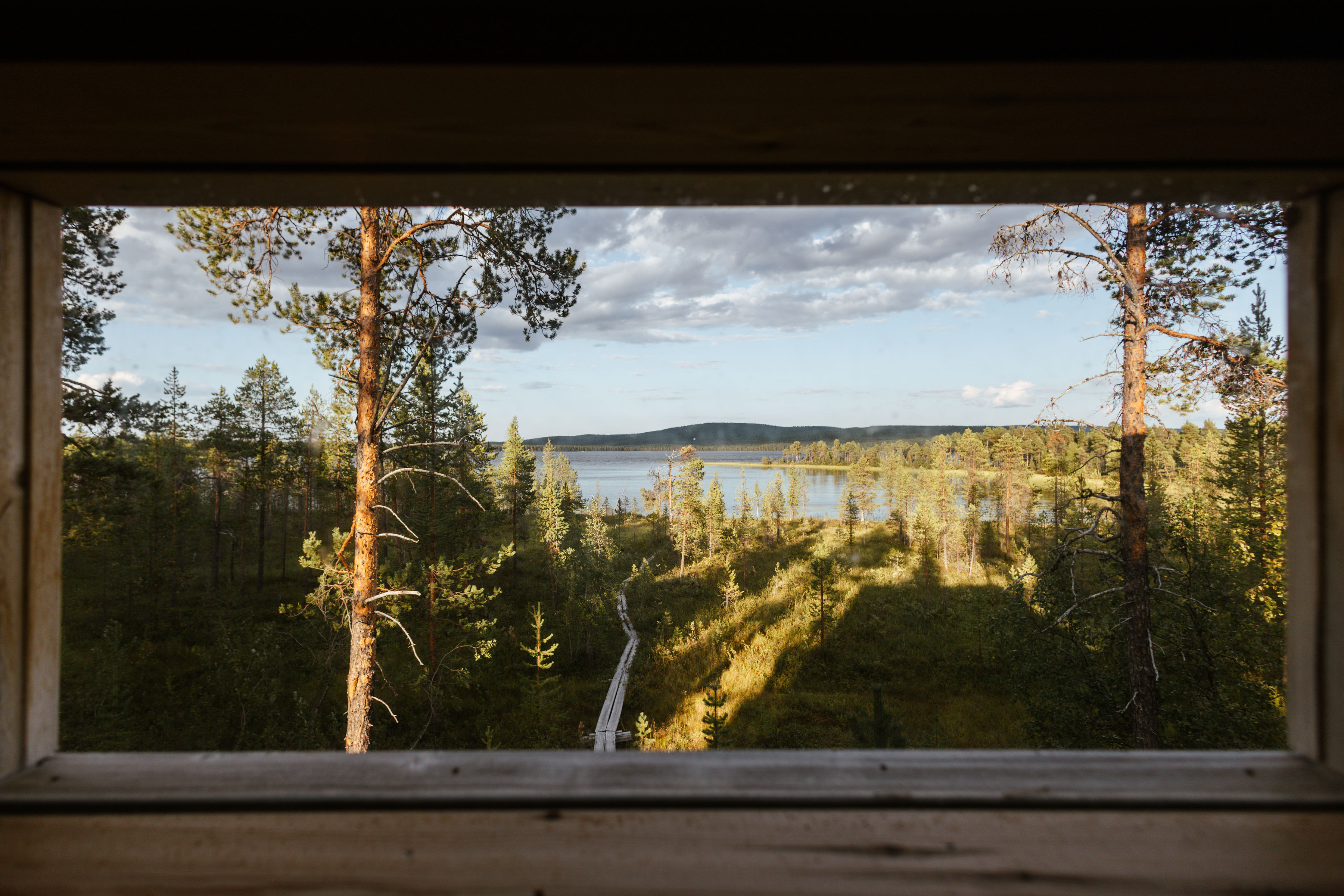 Saunan maisemaikkuna