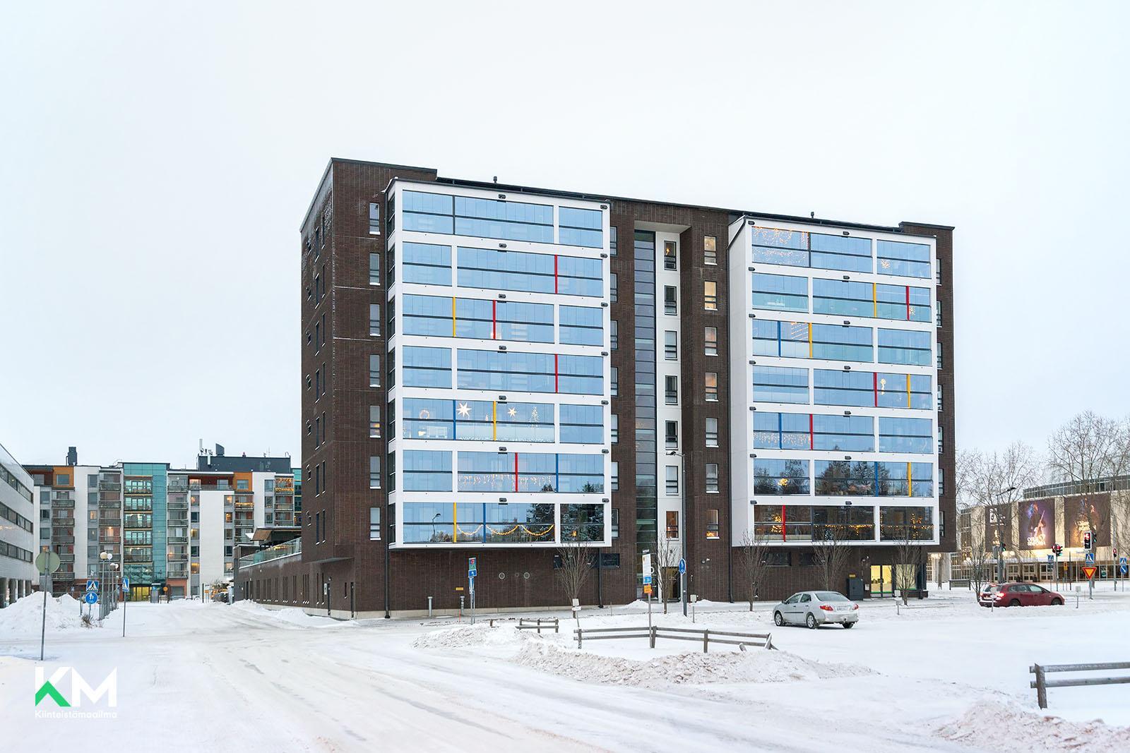 Tahtipuikko 2, Taka-Lyötty, Oulu