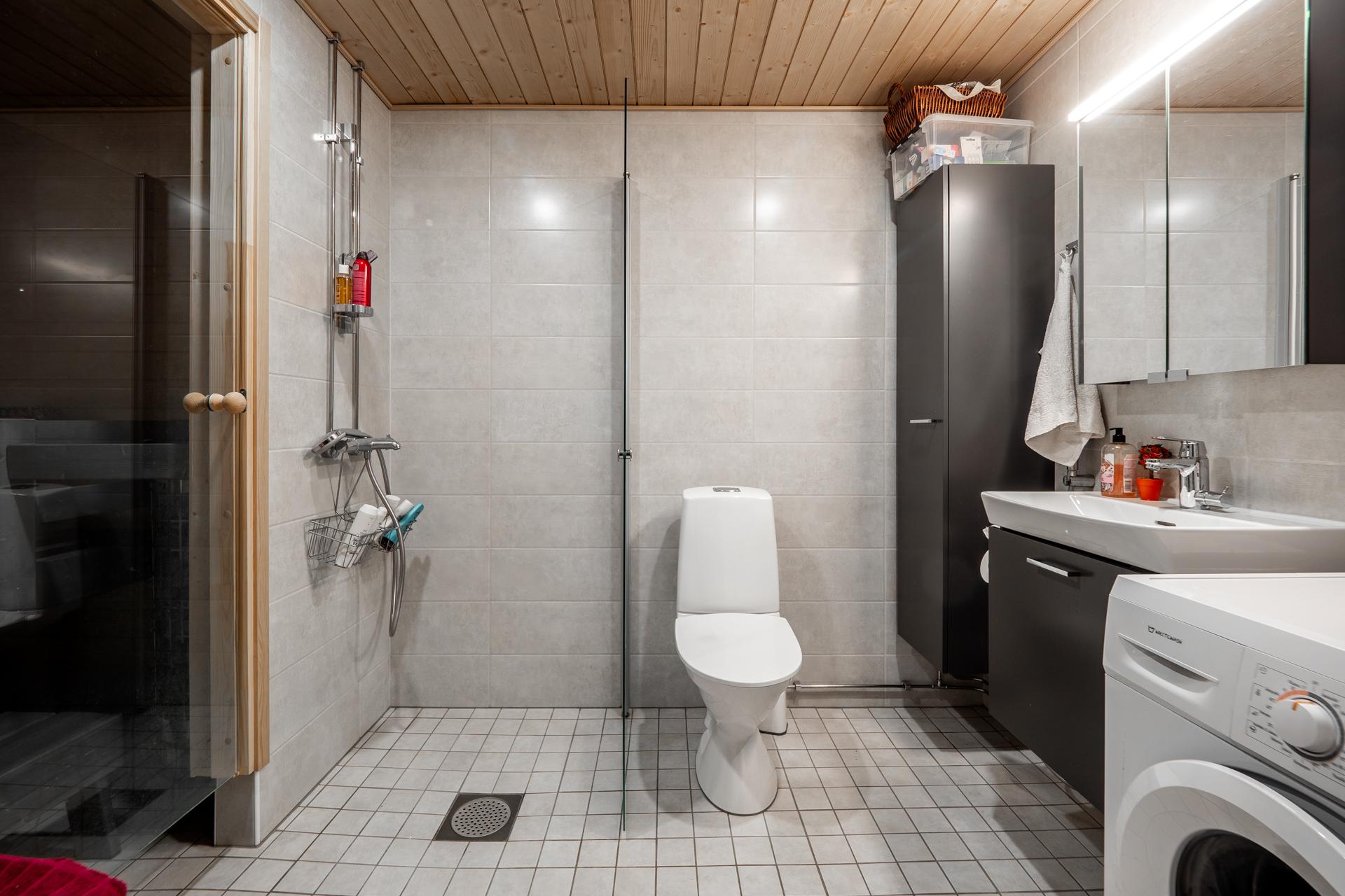 Tahtipuikko 2, Taka-Lyötty, Oulu