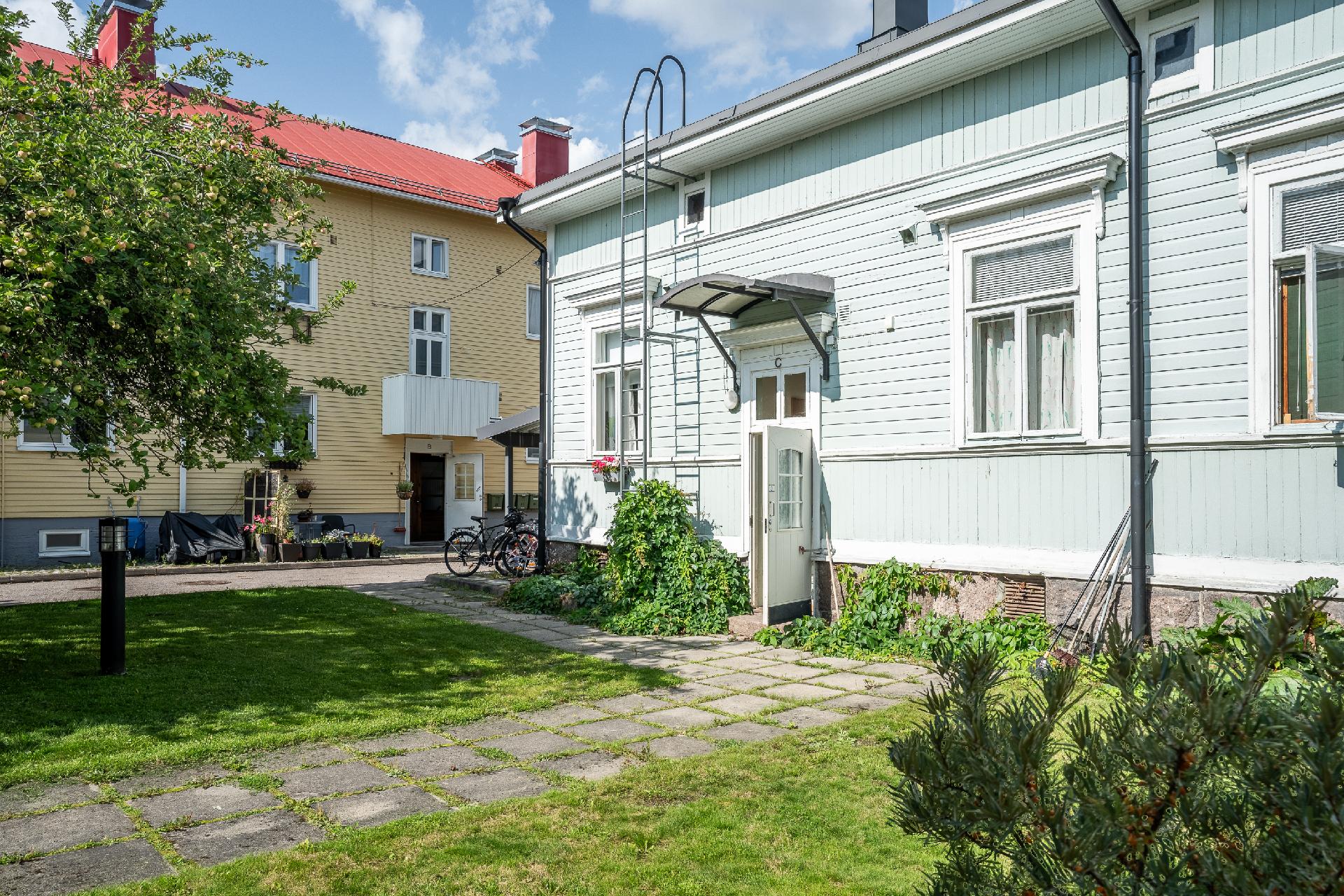 Lukiokatu 15, Keskusta, Porvoo