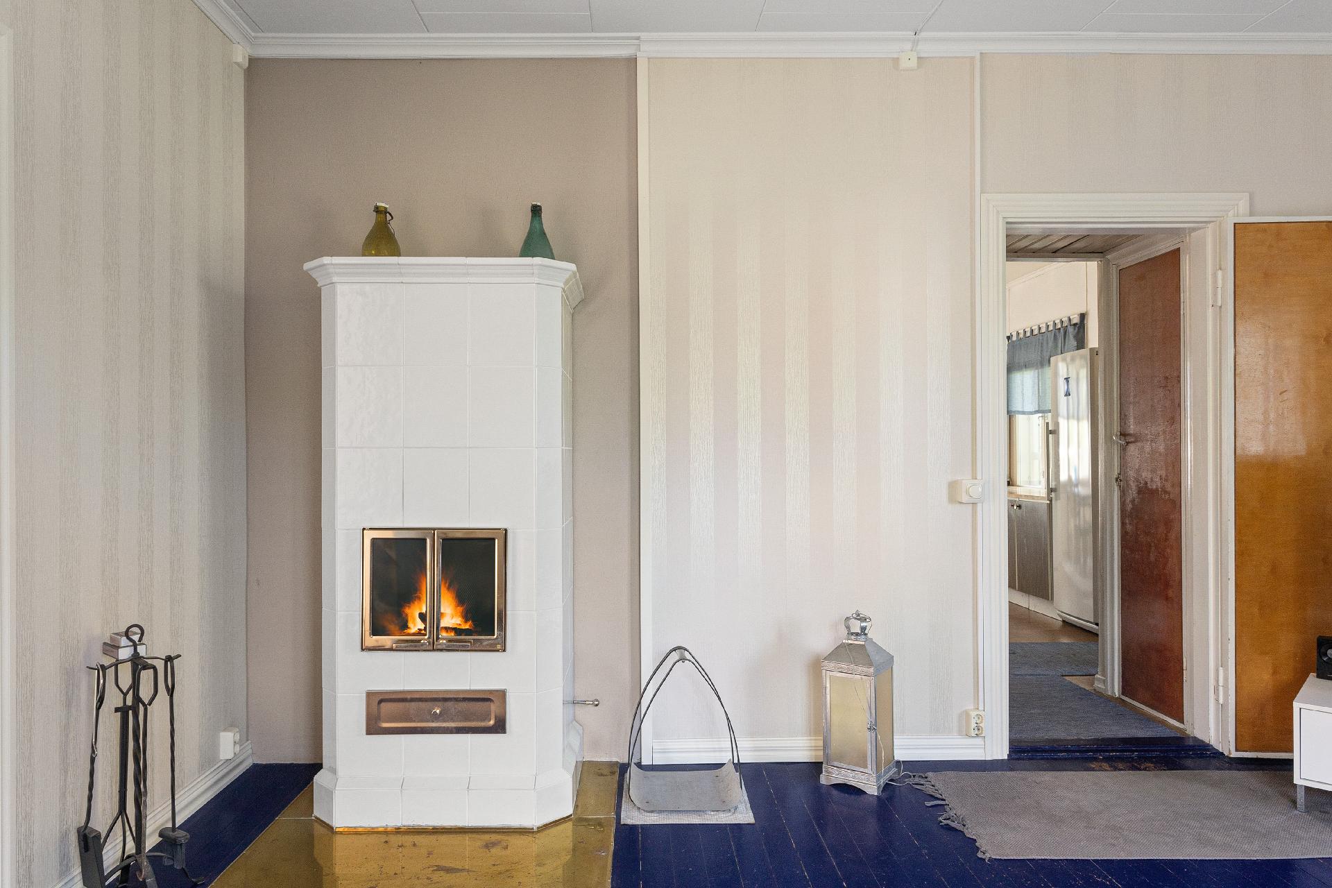 Asemantie 10, Kausala, Iitti