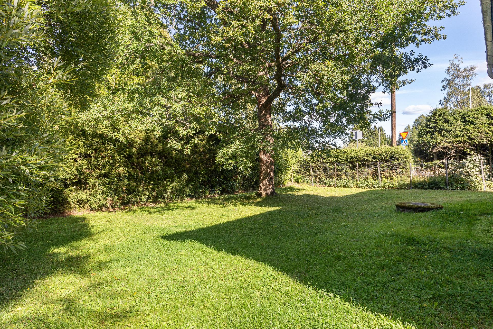 Asemantie 10, Kausala, Iitti