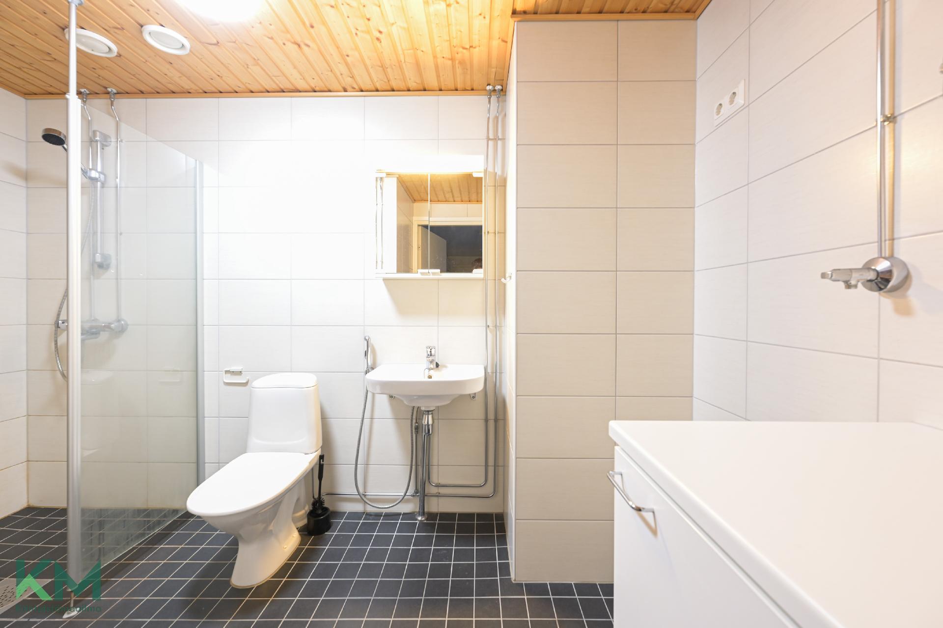 Pollarikatu 5, Ankkuri, Lahti