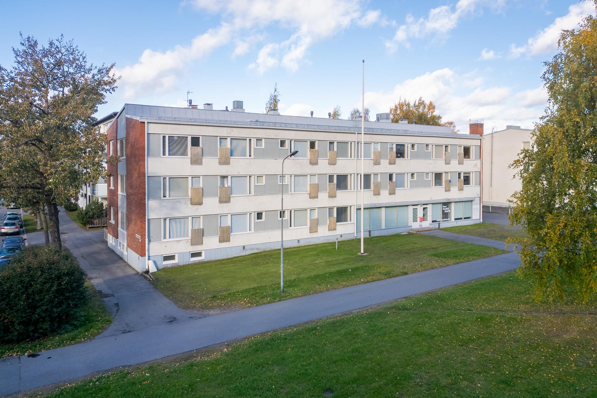 Tarkka-ampujankatu 43, Heinäpää, Oulu