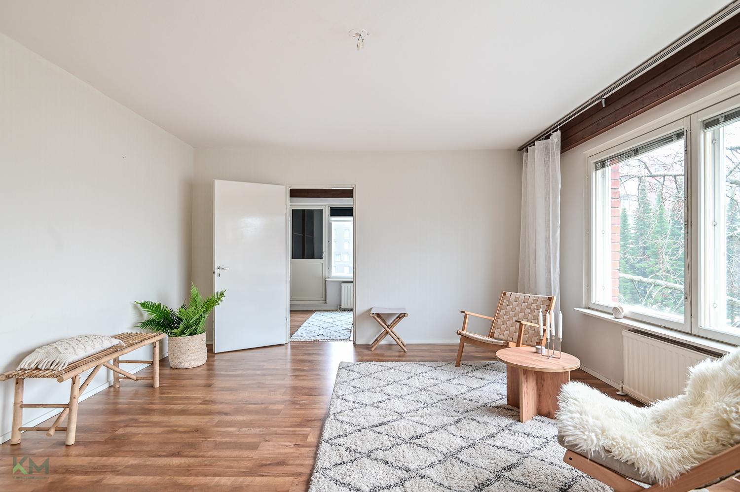 Tarkka-ampujankatu 43, Heinäpää, Oulu