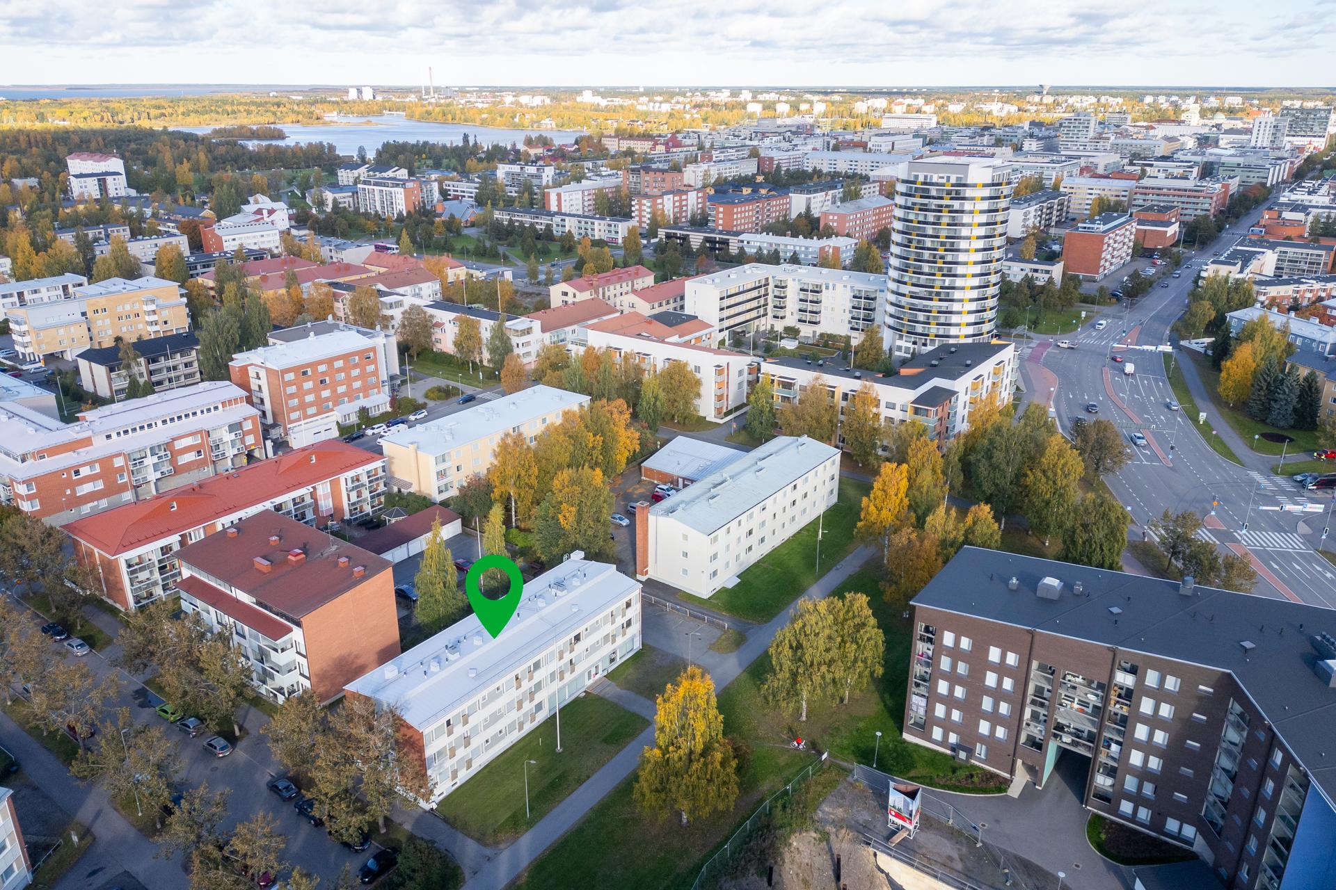 Tarkka-ampujankatu 43, Heinäpää, Oulu