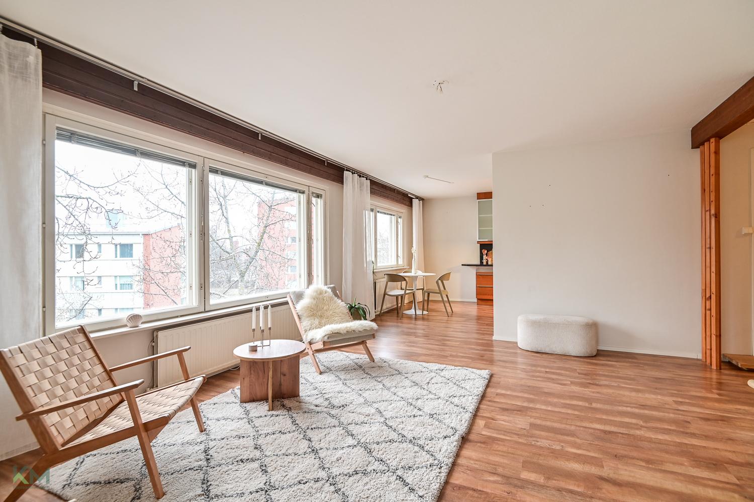 Tarkka-ampujankatu 43, Heinäpää, Oulu