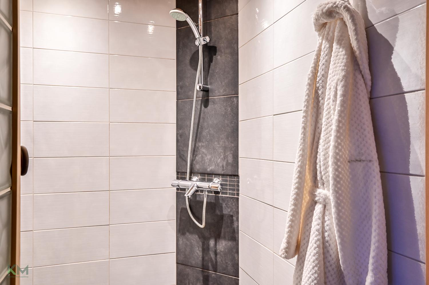 Tarkka-ampujankatu 43, Heinäpää, Oulu