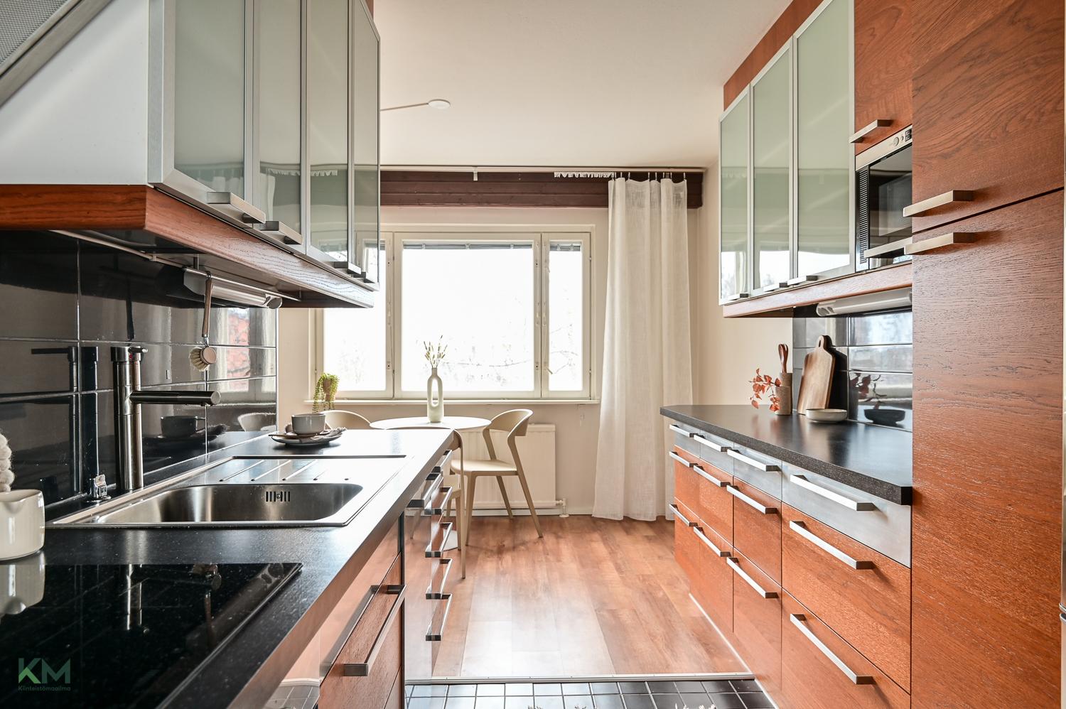 Tarkka-ampujankatu 43, Heinäpää, Oulu