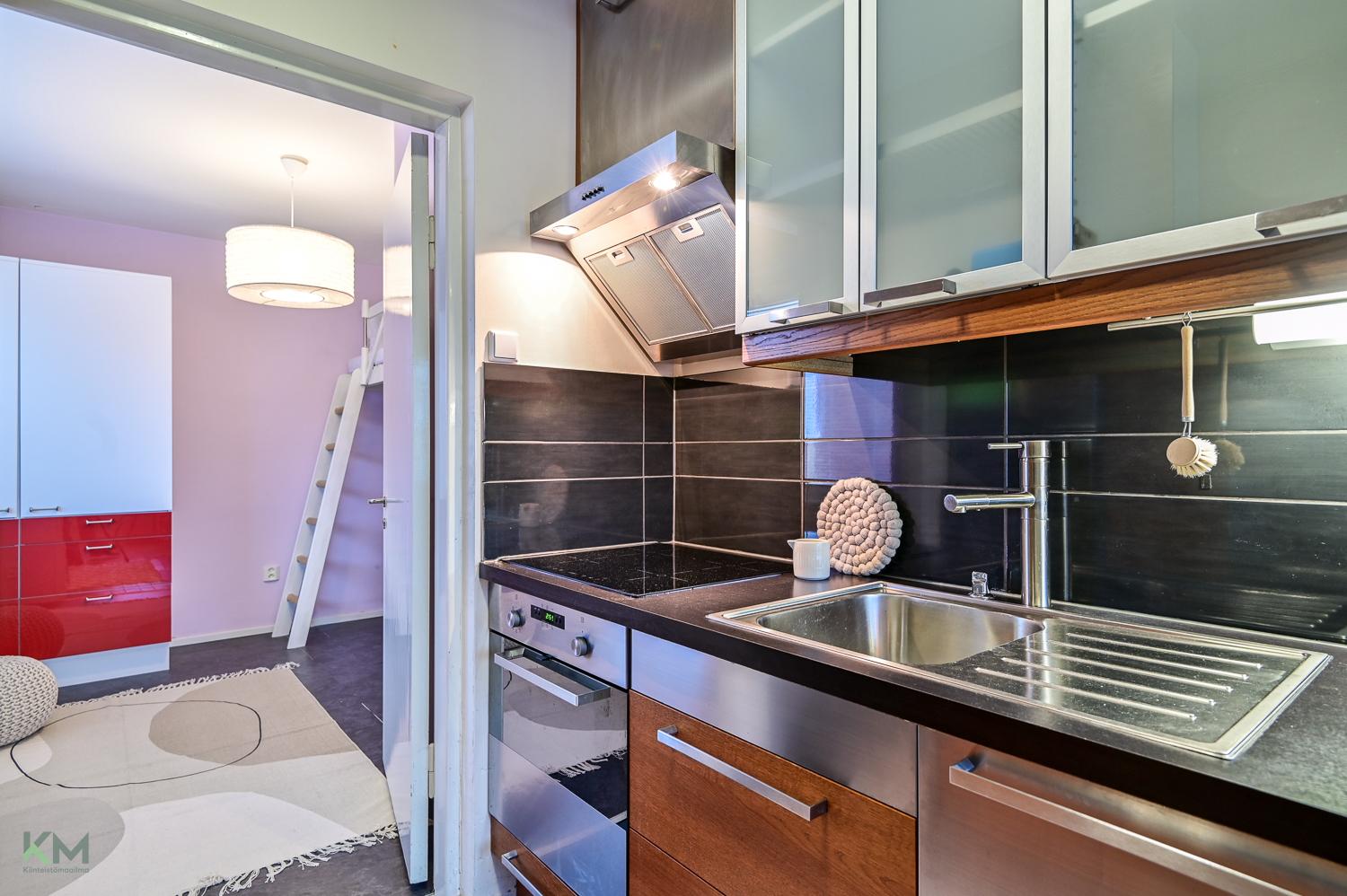 Tarkka-ampujankatu 43, Heinäpää, Oulu