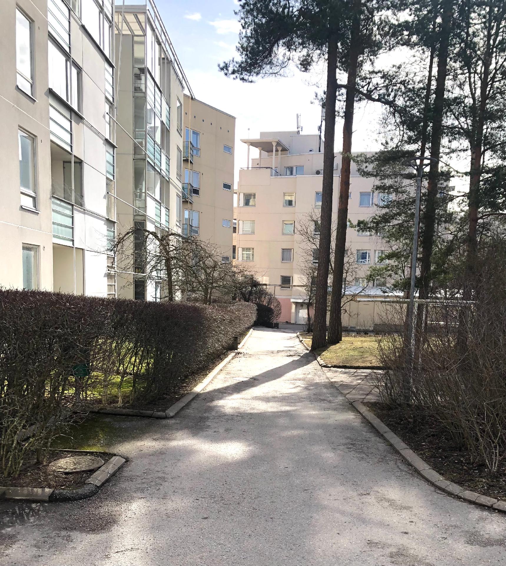 Hiekkalaiturintie 3, Kallahti, Helsinki