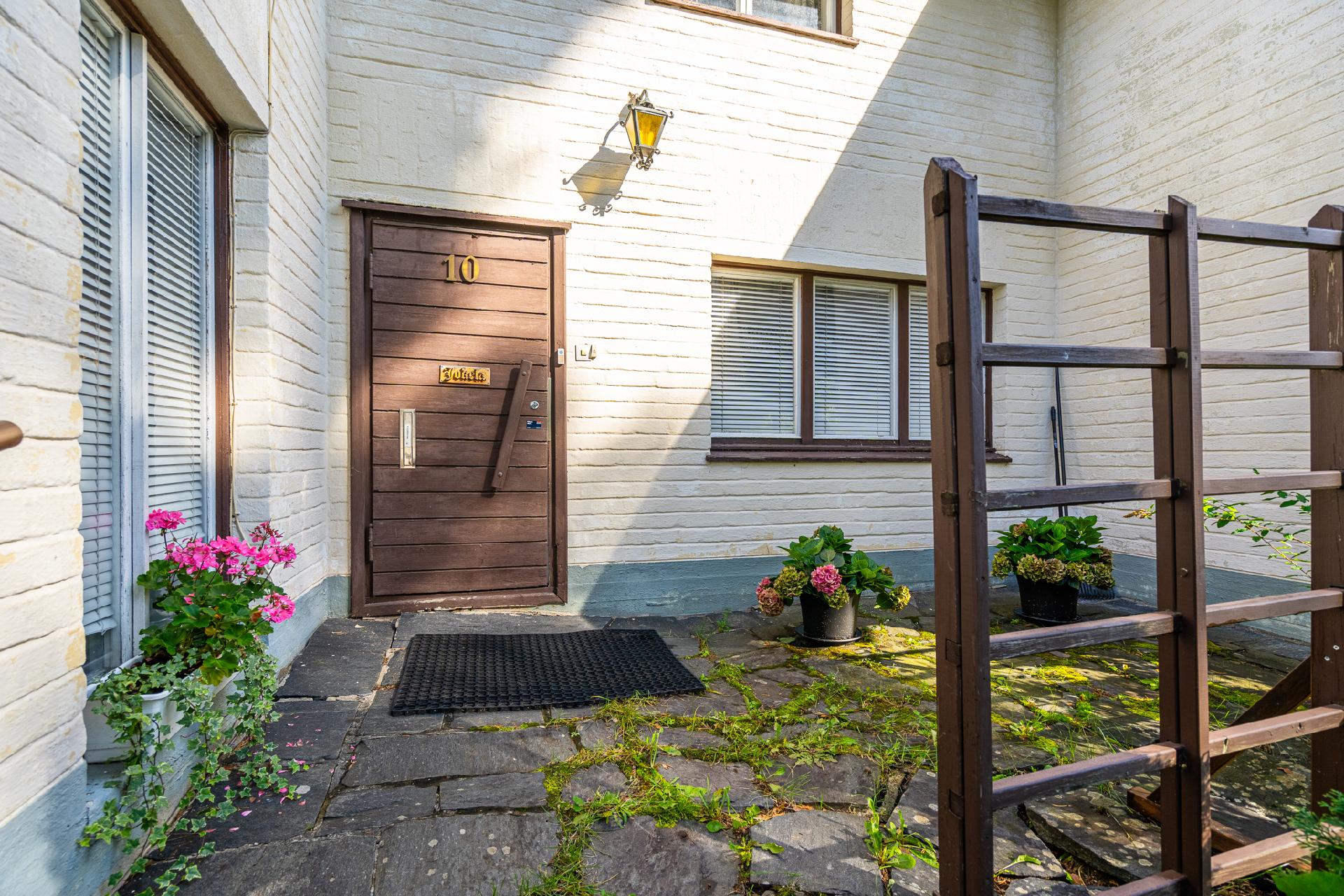 Alppikatu 4, Tallinmäki, Valkeakoski